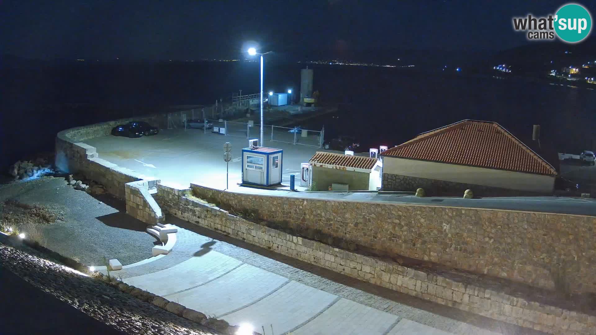 Webcam puerto de Senj – Rompeolas y faro en directo