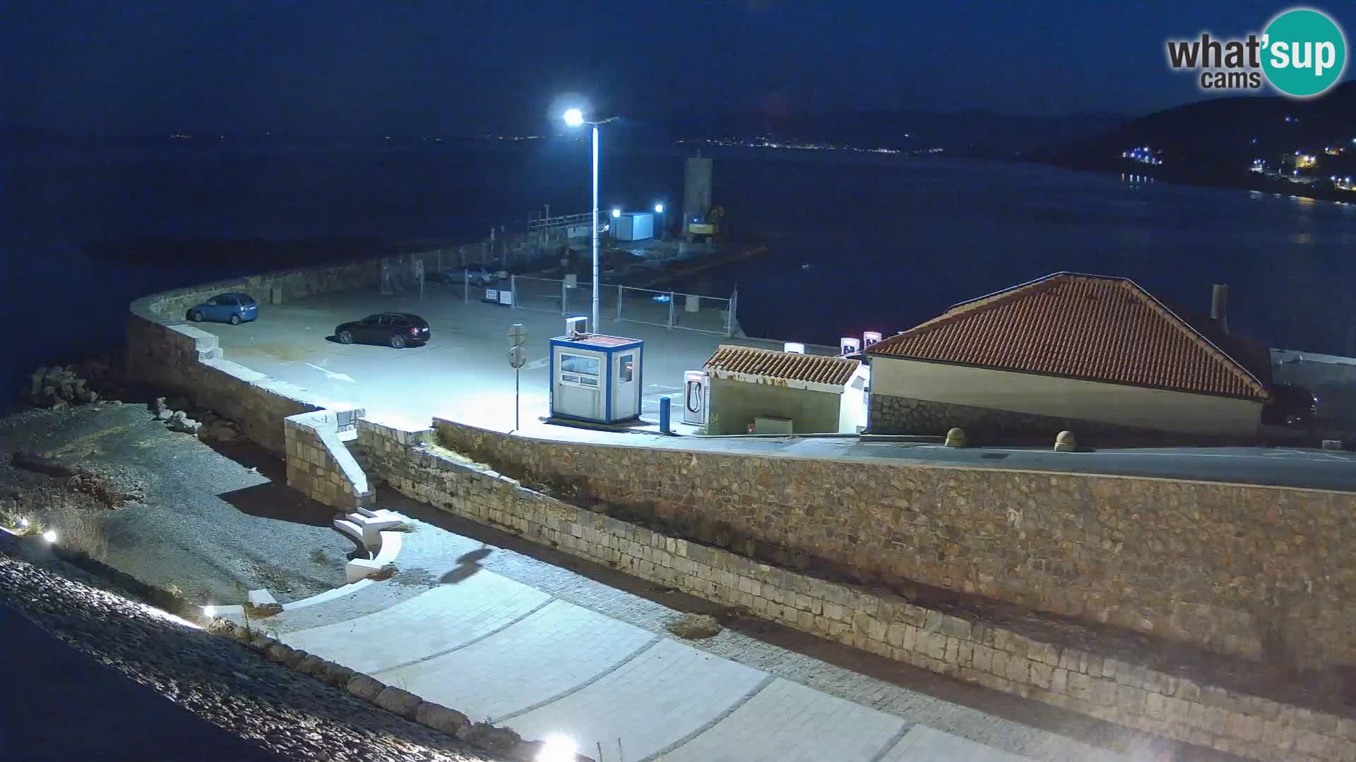 Webcam port de Senj – Vue sur la jetée et le phare