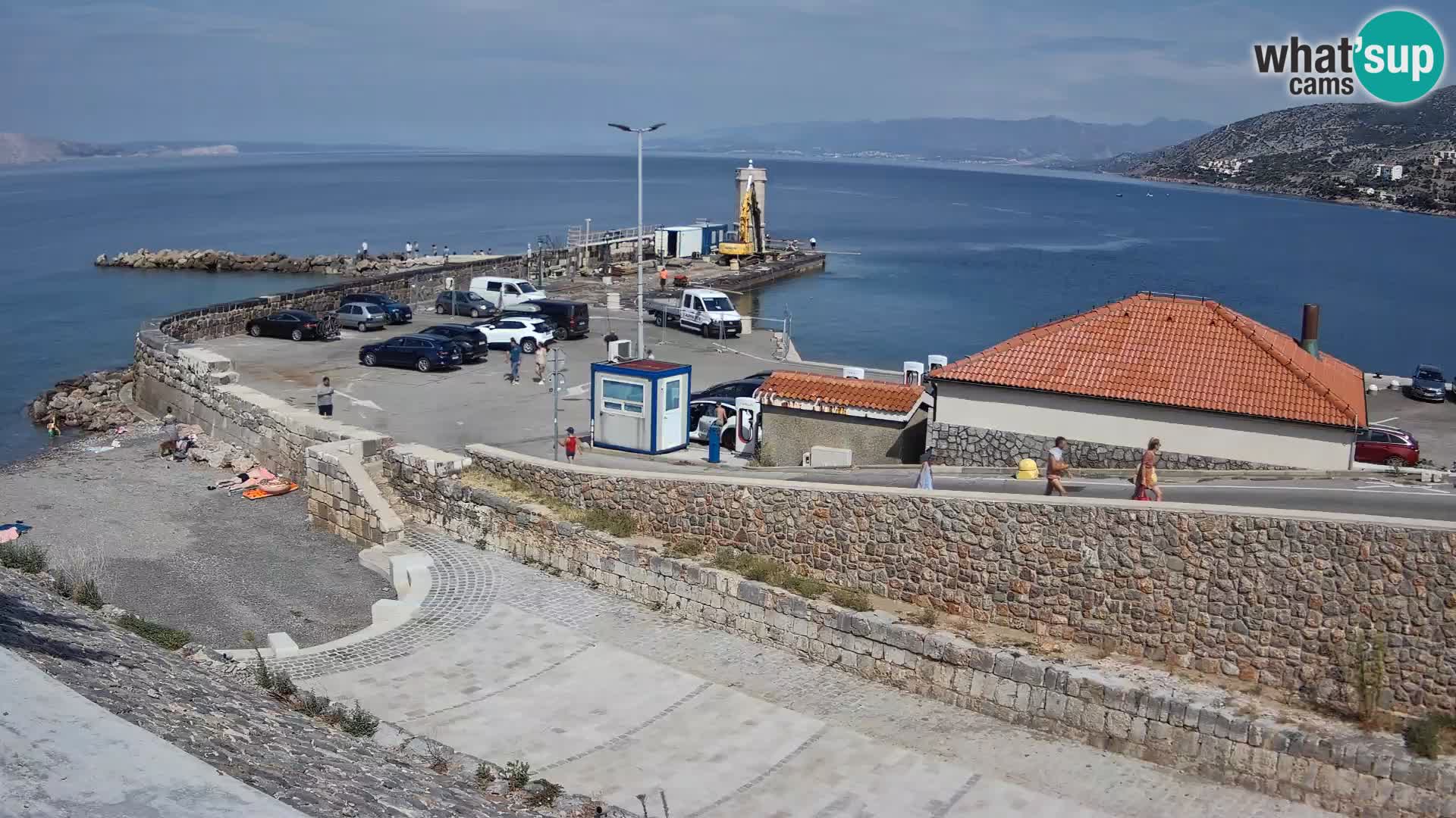 Webcam port de Senj – Vue sur la jetée et le phare