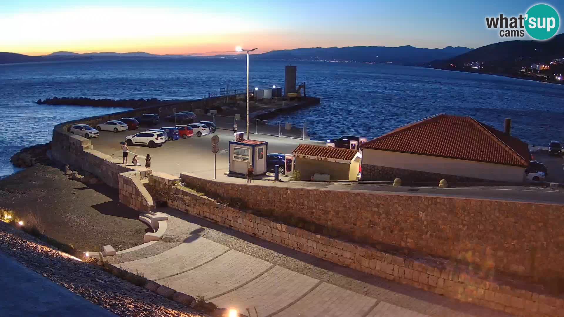 Senj Harbour Webcam – Breakwater & Lighthouse Live View
