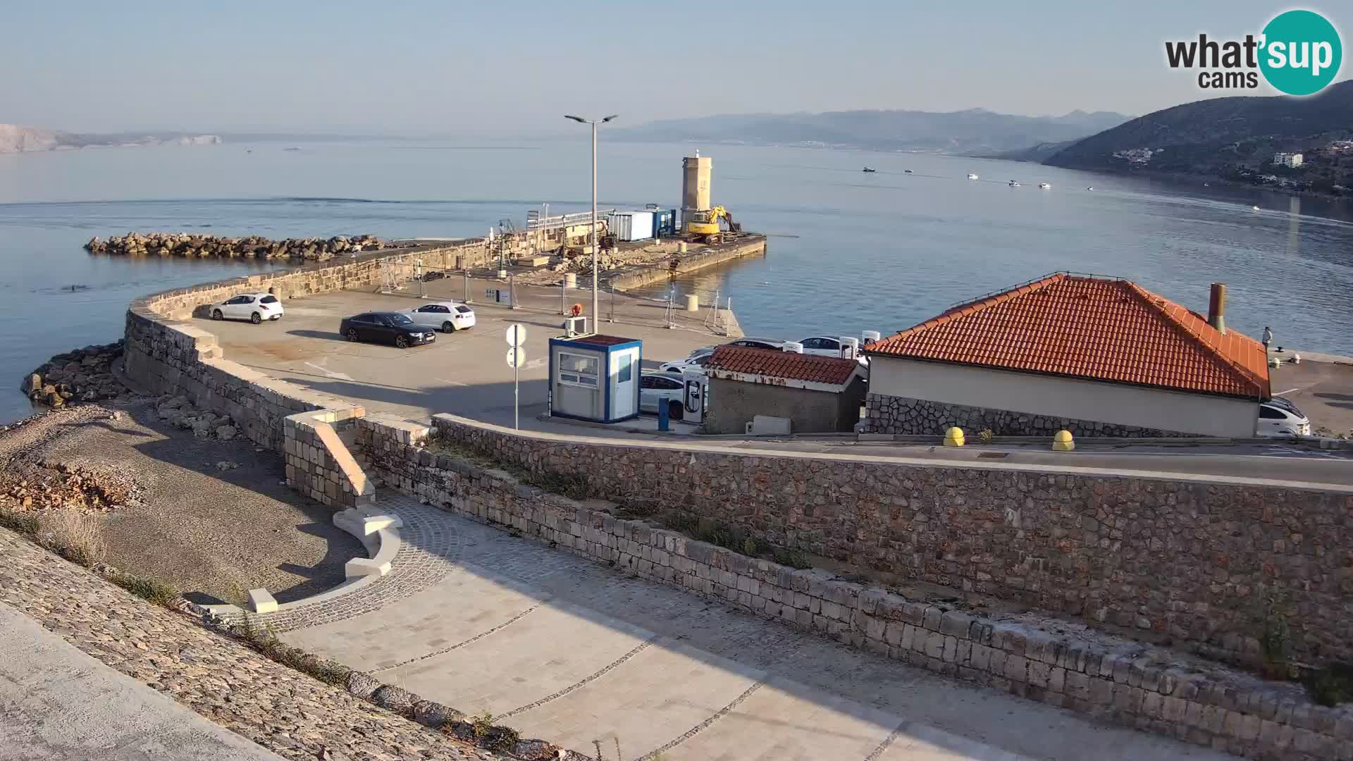 Webcam Porto di Segna – Frangiflutti e Faro in diretta