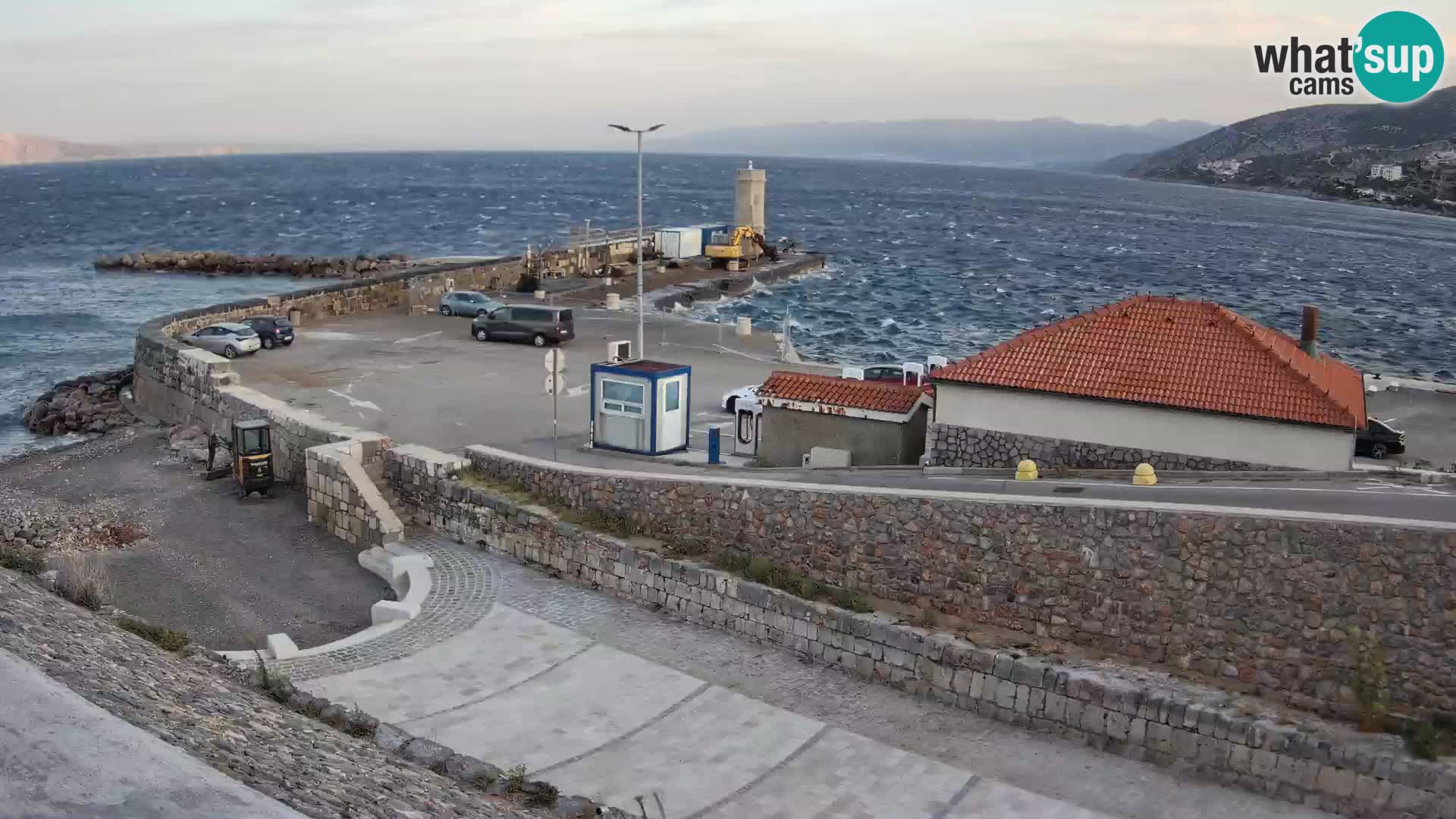 Webcam Porto di Segna – Frangiflutti e Faro in diretta