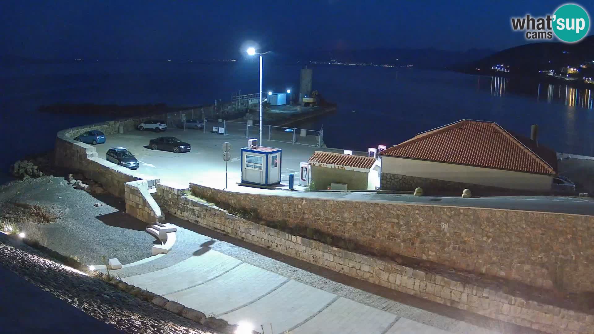 Webcam puerto de Senj – Rompeolas y faro en directo