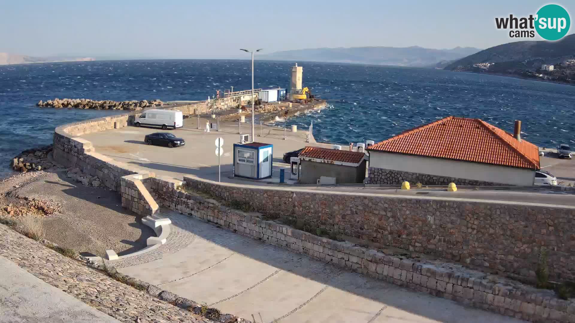 Webcam Porto di Segna – Frangiflutti e Faro in diretta