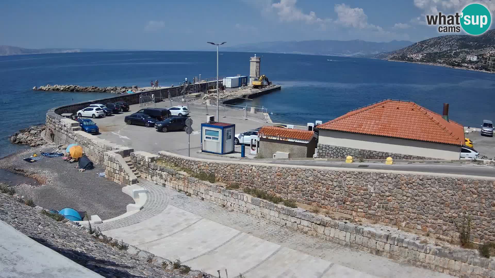 Senj Hafen Webcam – Wellenbrecher & Leuchtturm Liveblick