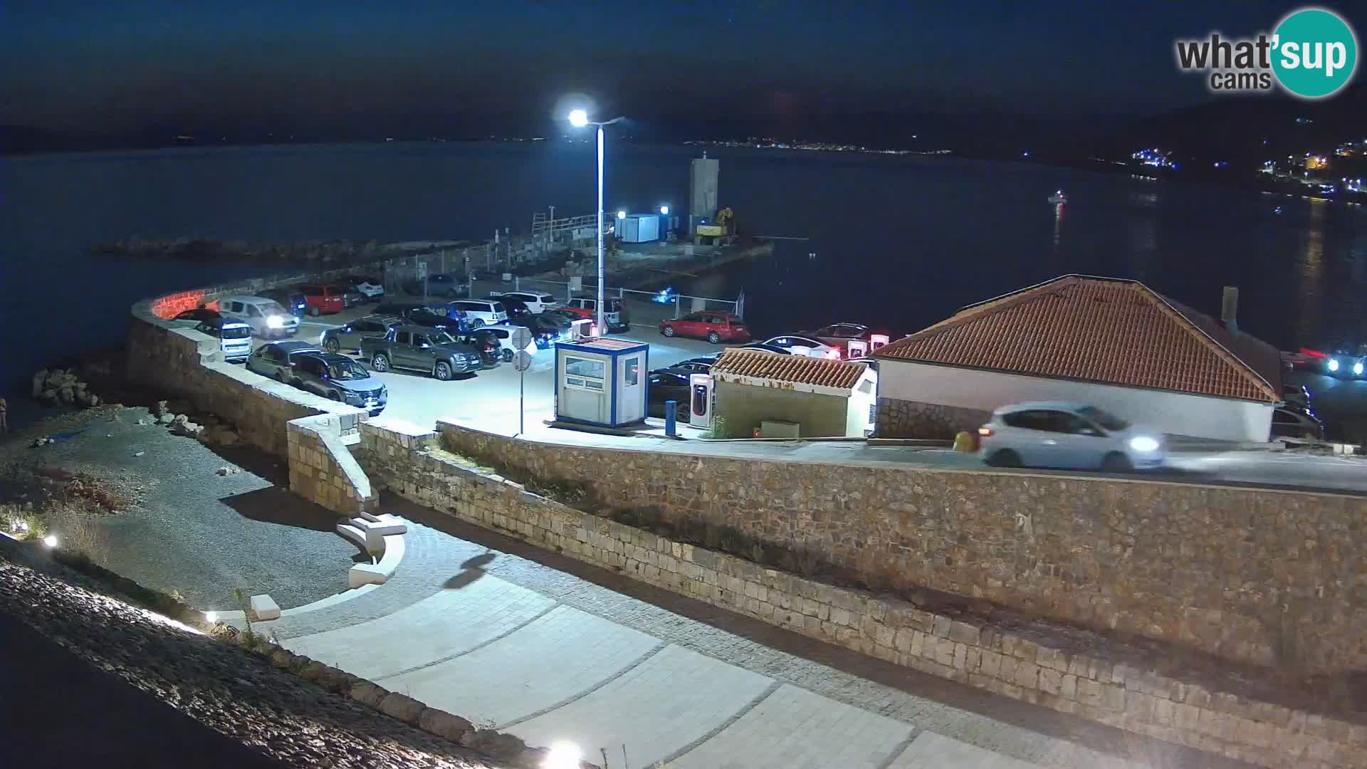 Senj Hafen Webcam – Wellenbrecher & Leuchtturm Liveblick