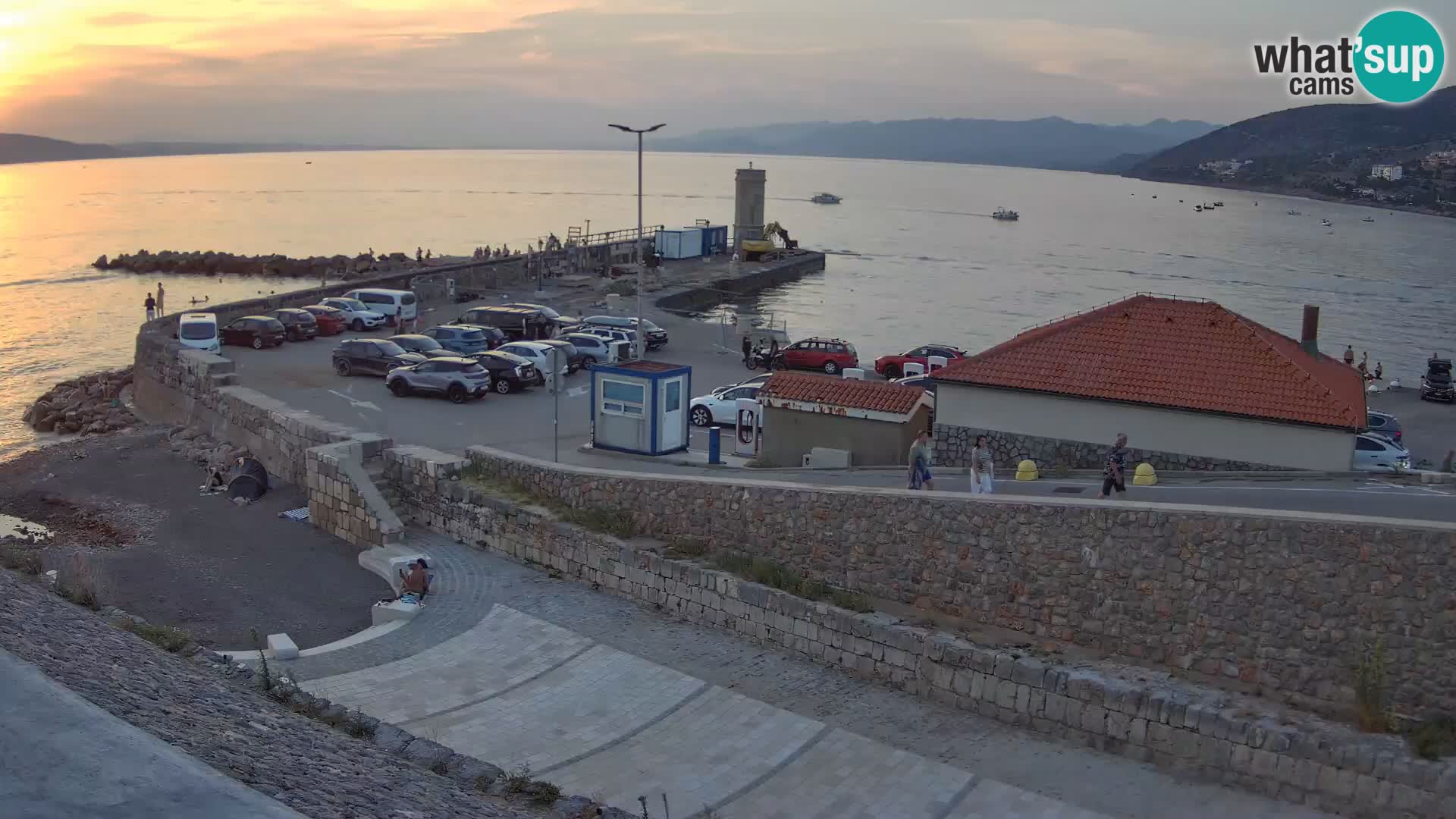 Senj Harbour Webcam – Breakwater & Lighthouse Live View
