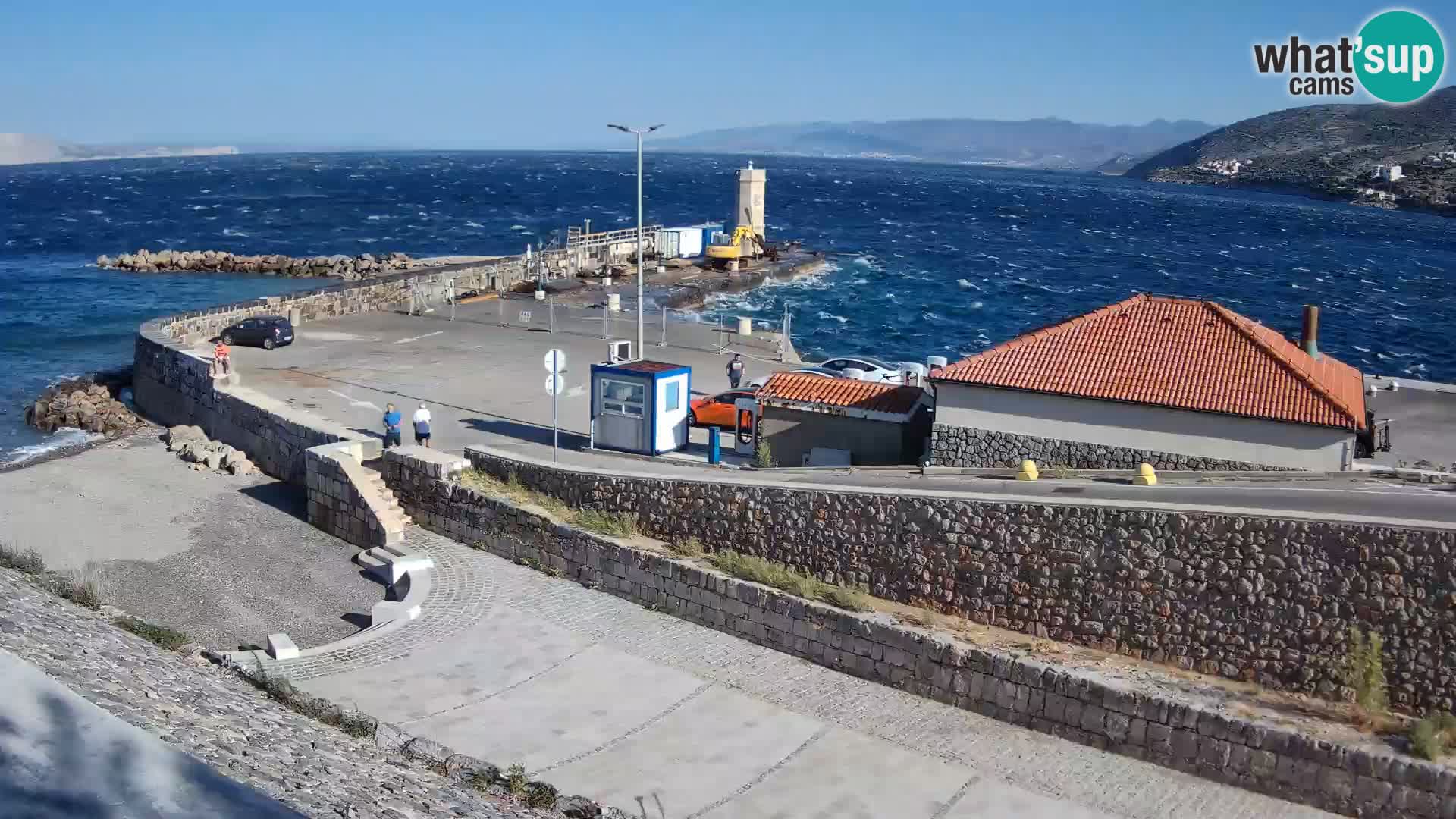 Senj Hafen Webcam – Wellenbrecher & Leuchtturm Liveblick