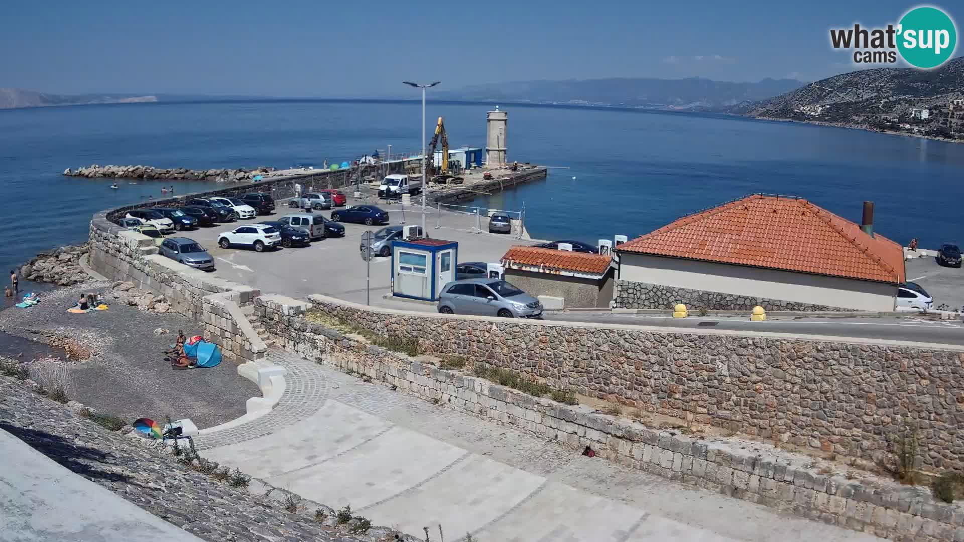 Web kamera Senj luka – Lukobran i svjetionik uživo