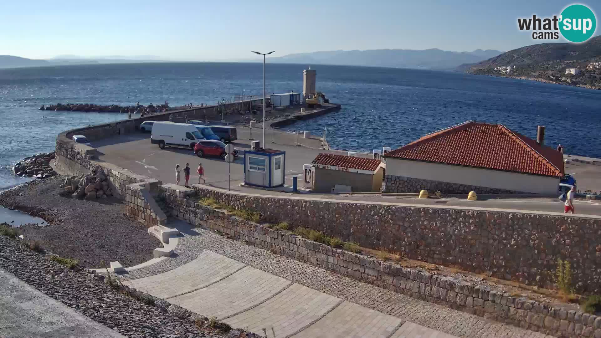 Webcam Porto di Segna – Frangiflutti e Faro in diretta