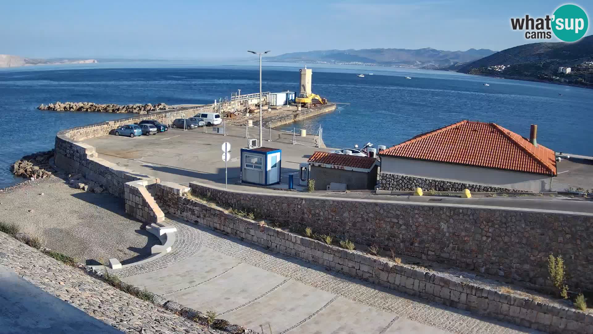 Senj Hafen Webcam – Wellenbrecher & Leuchtturm Liveblick