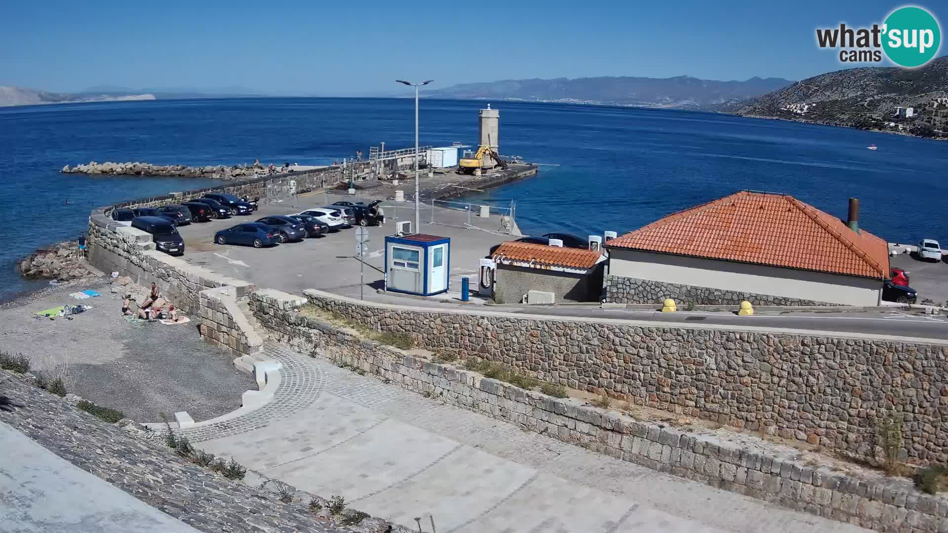 Web kamera Senj luka – Lukobran i svjetionik uživo