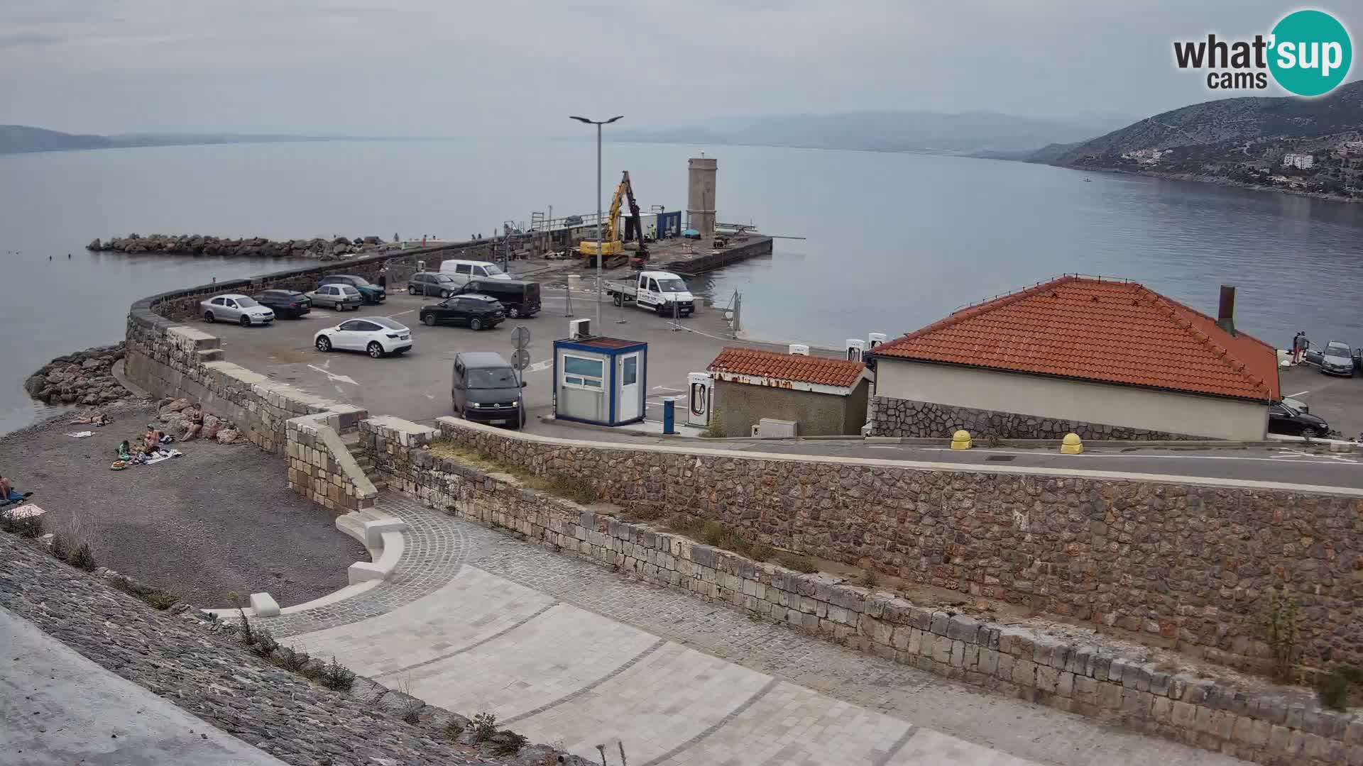 Webcam Porto di Segna – Frangiflutti e Faro in diretta