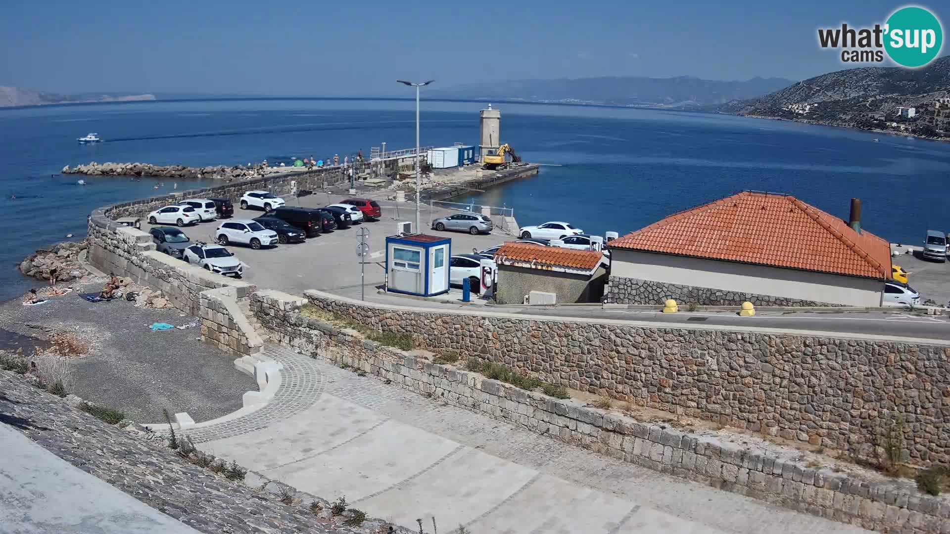 Senj Hafen Webcam – Wellenbrecher & Leuchtturm Liveblick