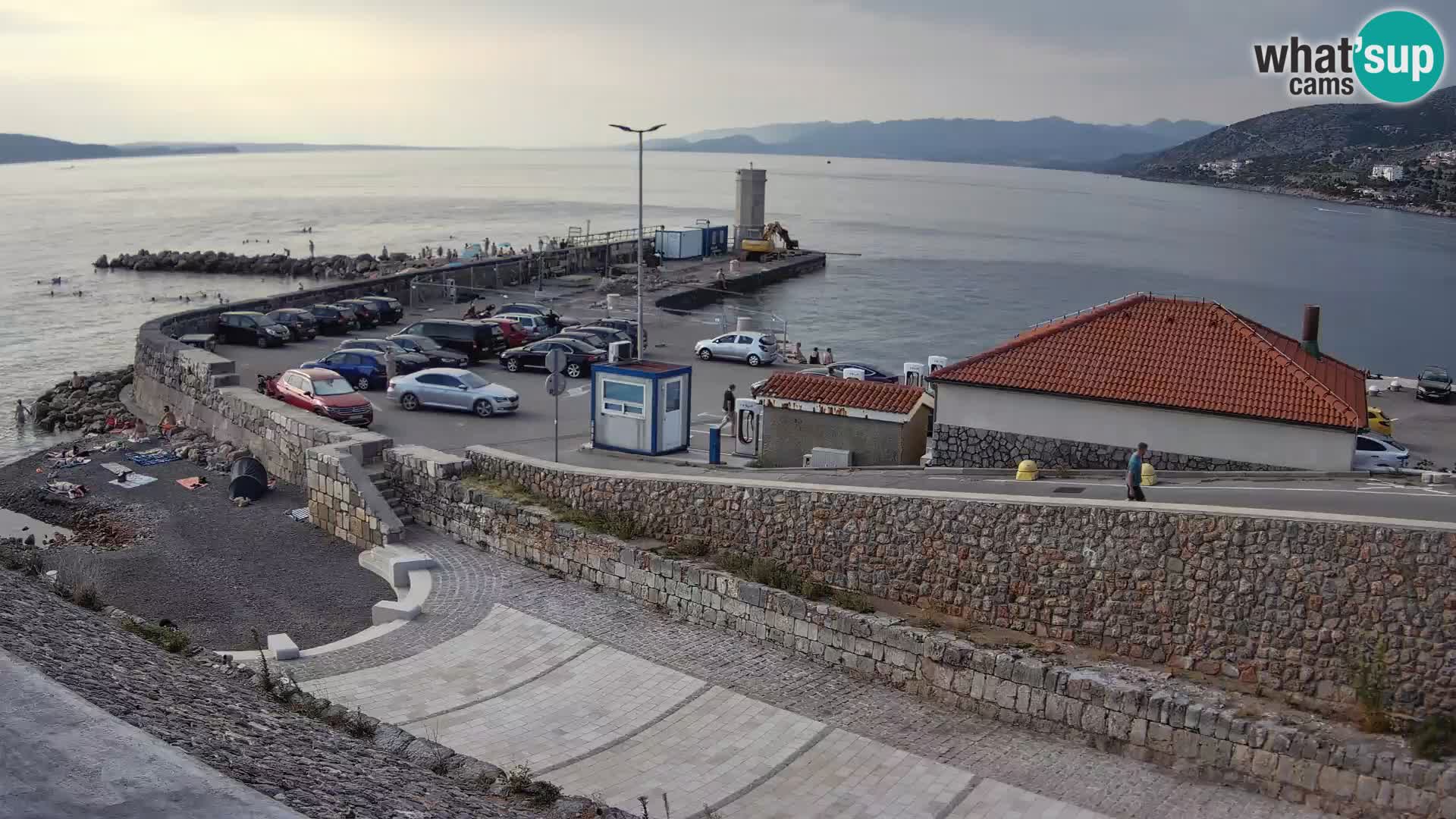 Senj Hafen Webcam – Wellenbrecher & Leuchtturm Liveblick