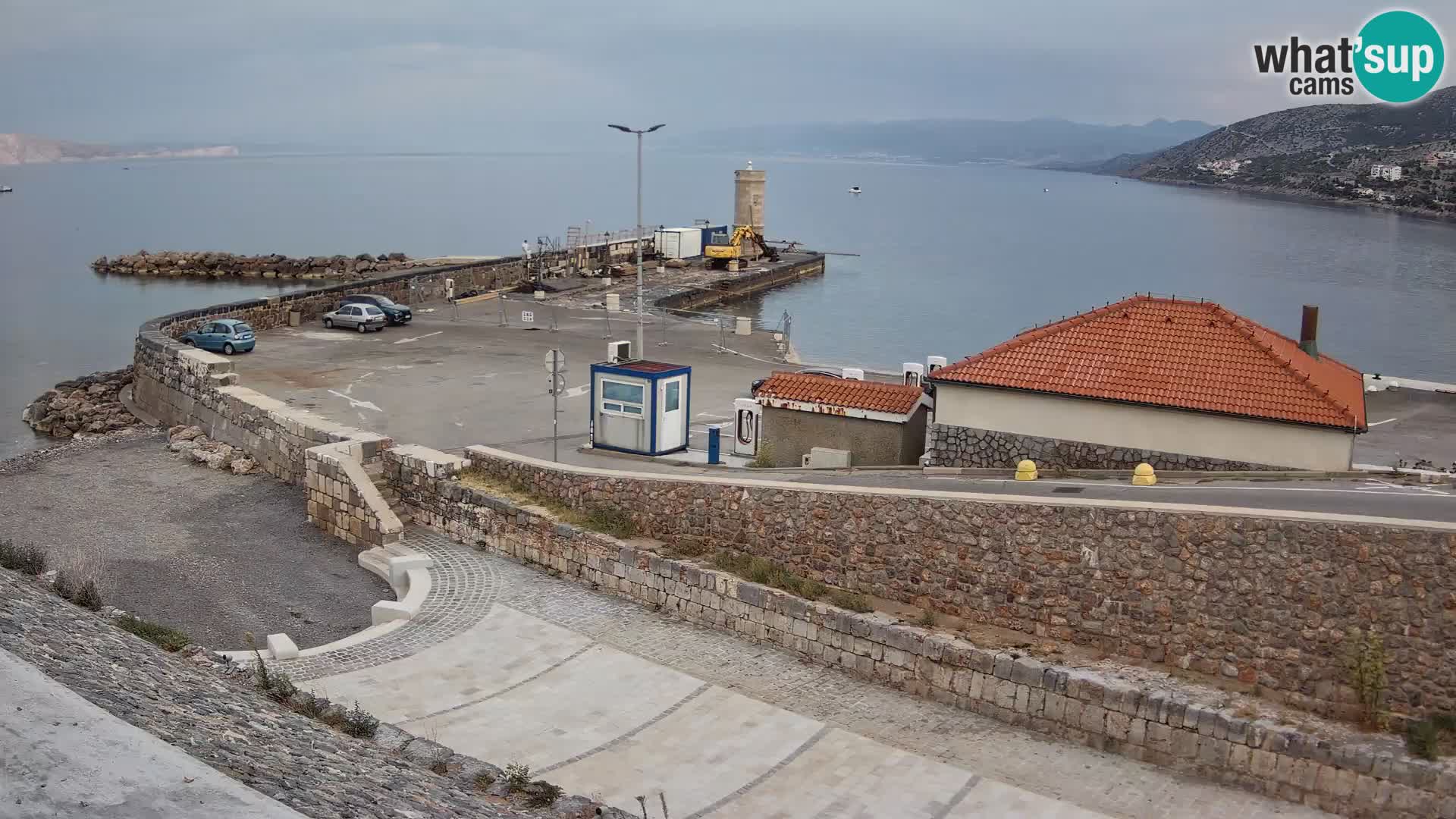 Senj Hafen Webcam – Wellenbrecher & Leuchtturm Liveblick