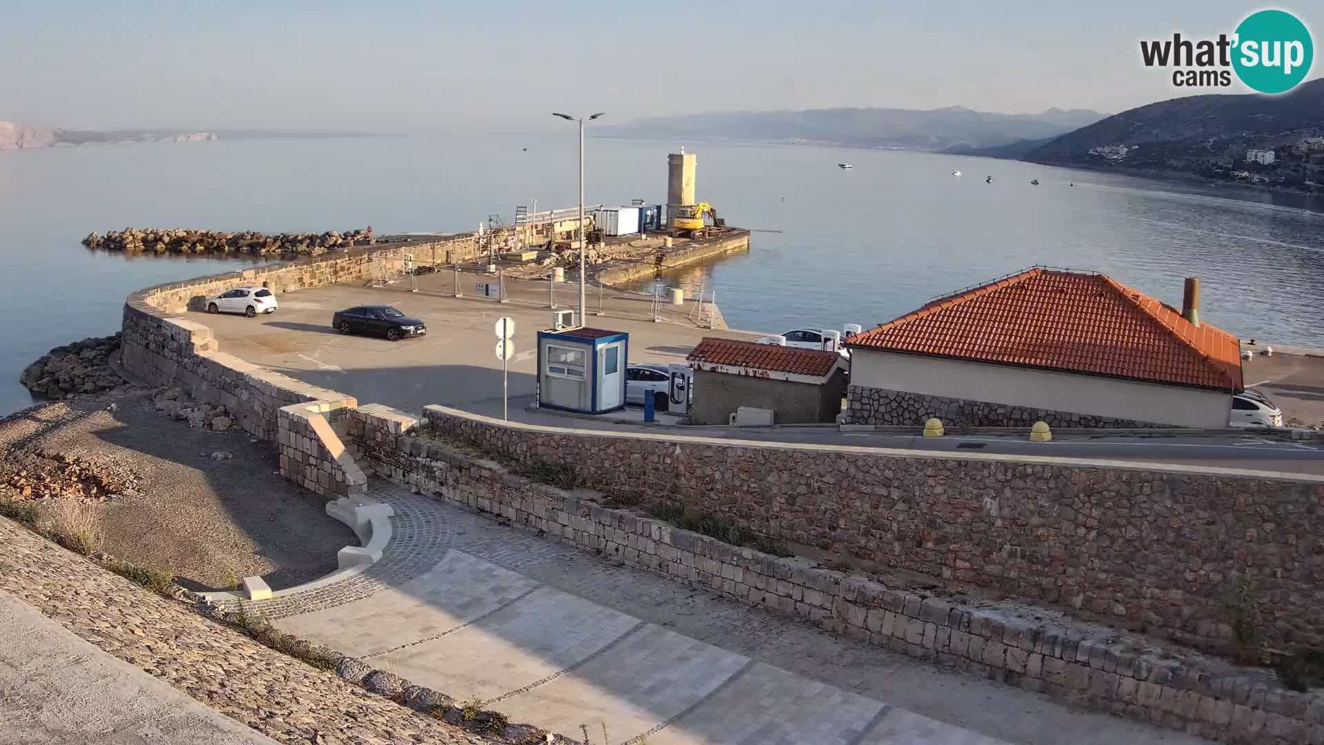 Webcam Porto di Segna – Frangiflutti e Faro in diretta