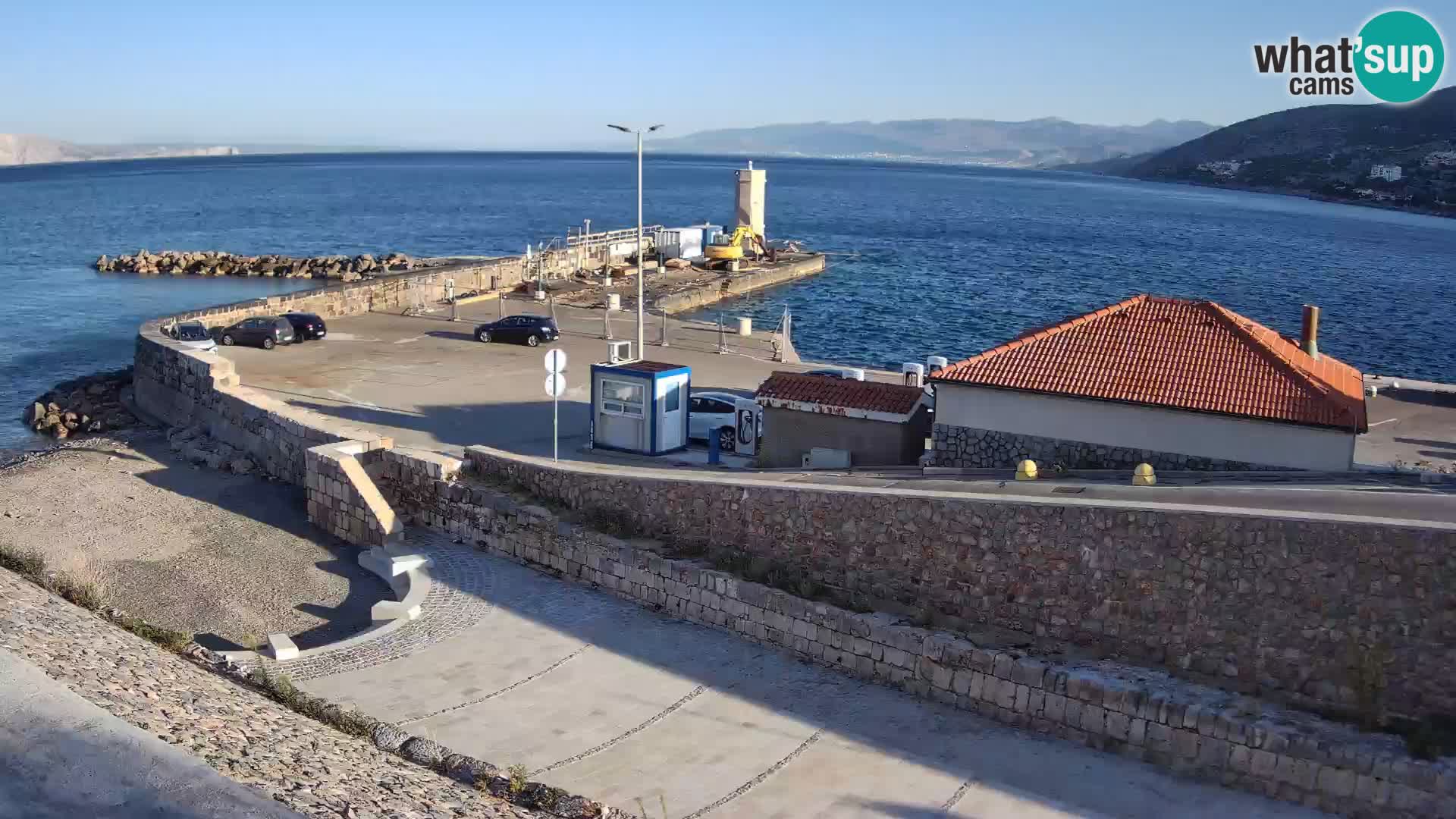 Senj Harbour Webcam – Breakwater & Lighthouse Live View