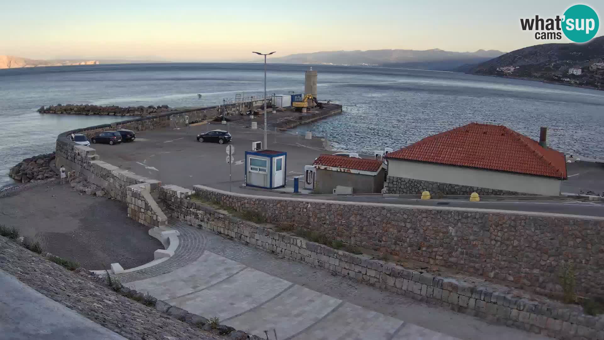 Senj Harbour Webcam – Breakwater & Lighthouse Live View