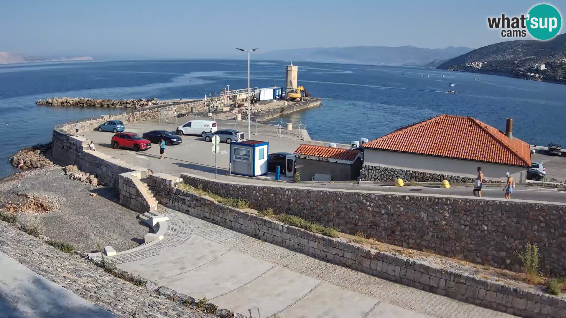 Senj Hafen Webcam – Wellenbrecher & Leuchtturm Liveblick
