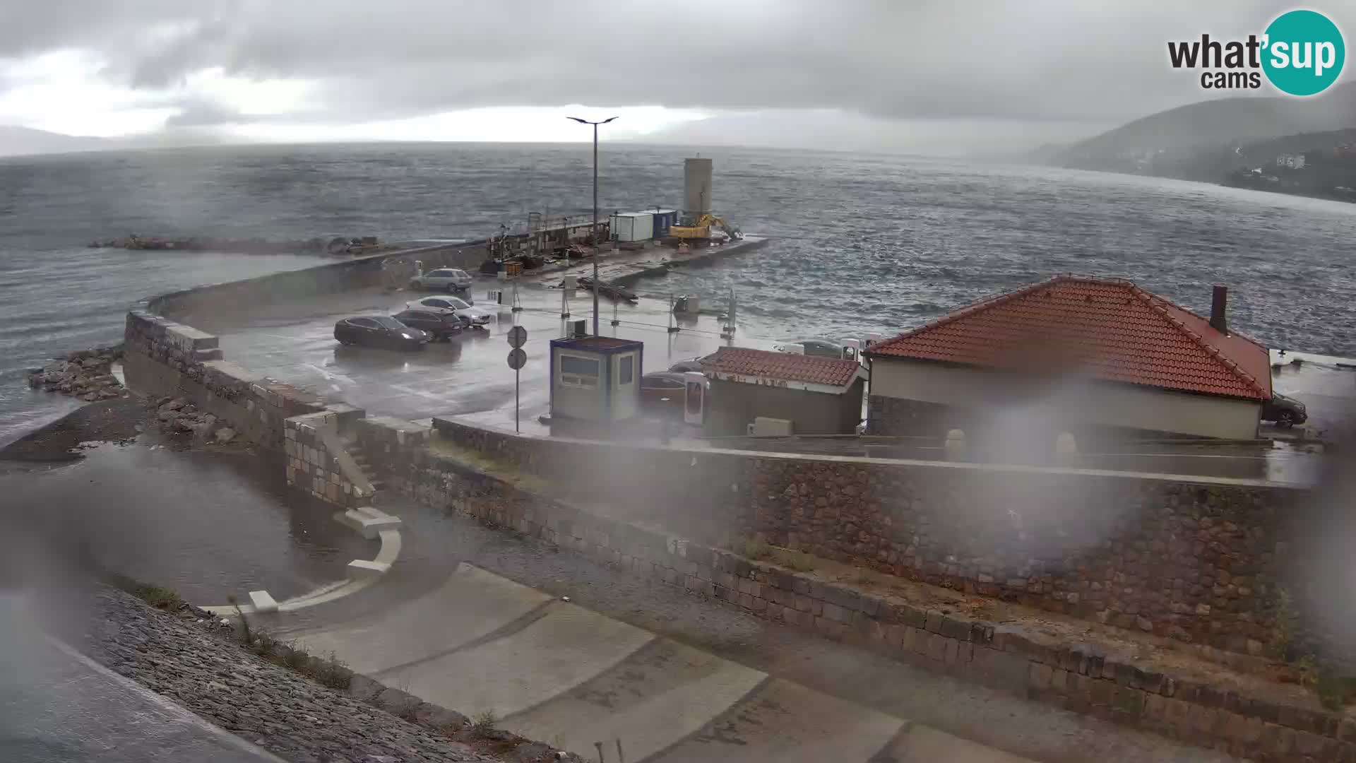 Webcam Porto di Segna – Frangiflutti e Faro in diretta