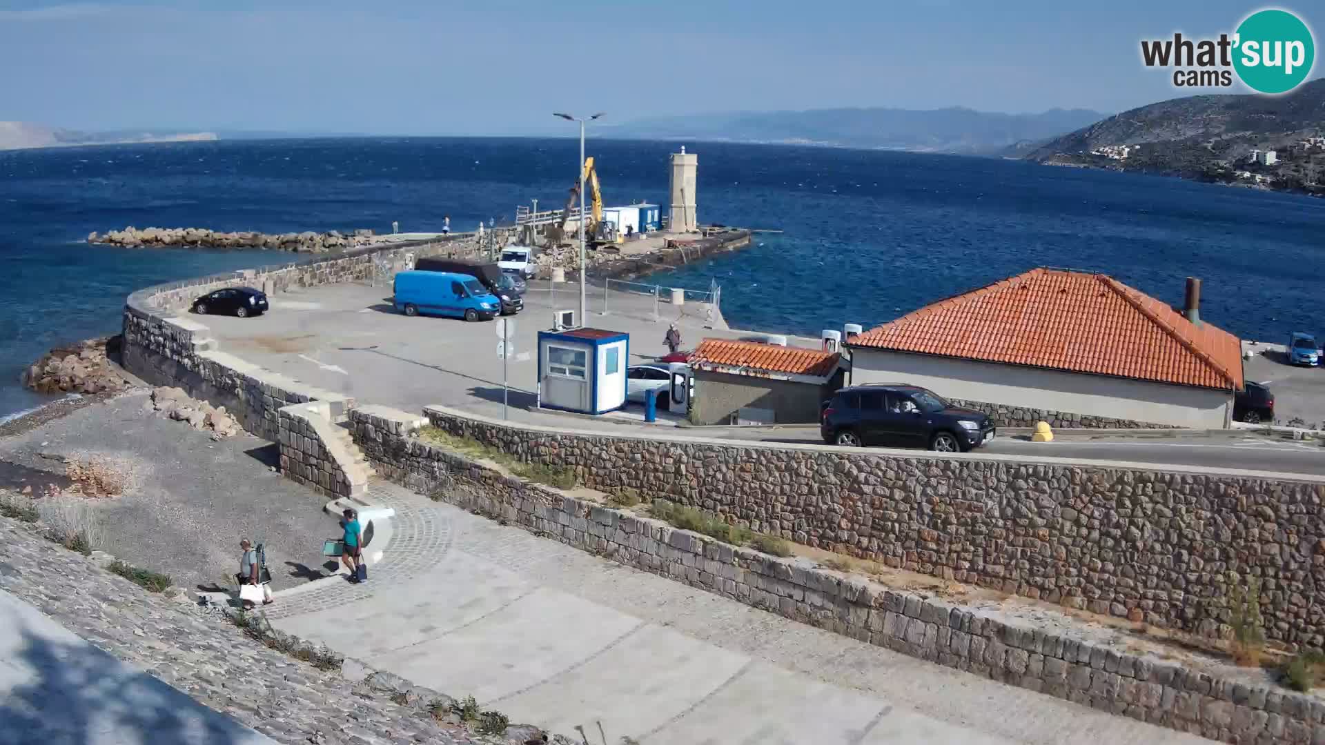 Webcam port de Senj – Vue sur la jetée et le phare