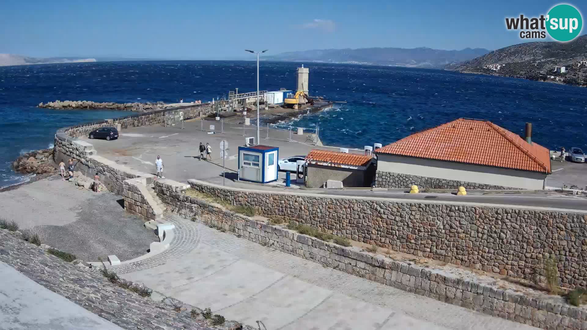 Web kamera Senj luka – Lukobran i svjetionik uživo