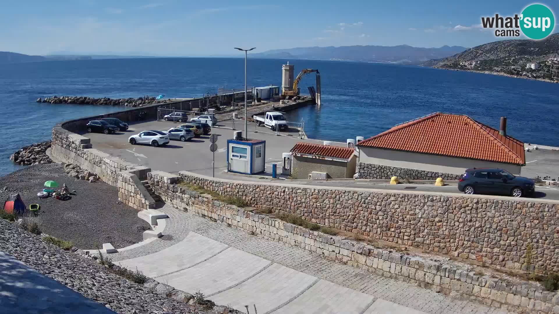 Webcam Porto di Segna – Frangiflutti e Faro in diretta