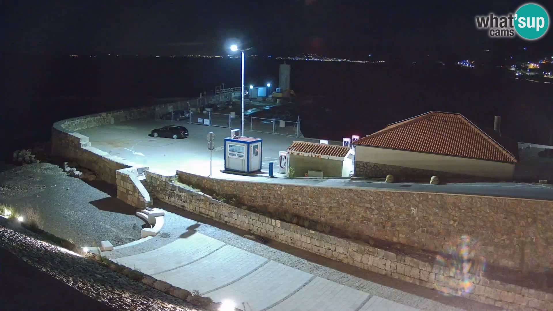 Webcam puerto de Senj – Rompeolas y faro en directo