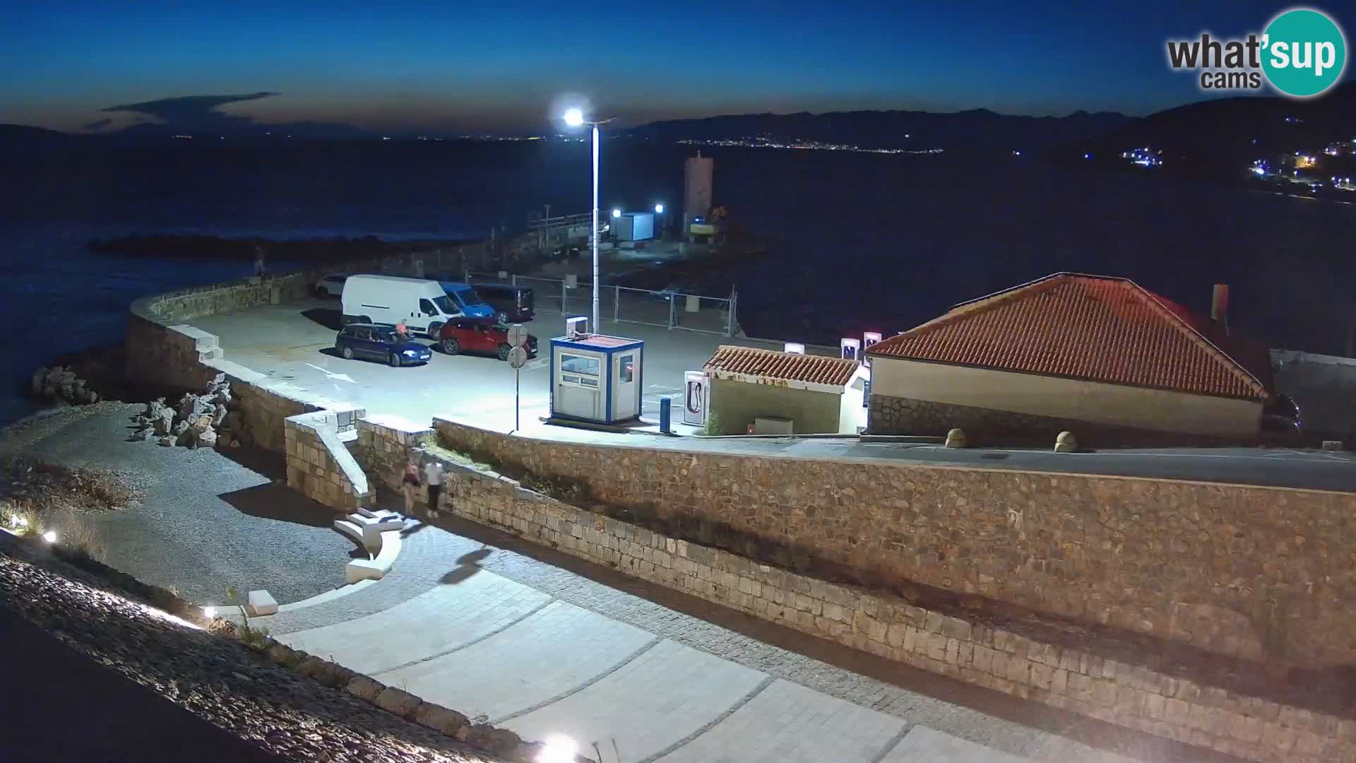 Webcam puerto de Senj – Rompeolas y faro en directo