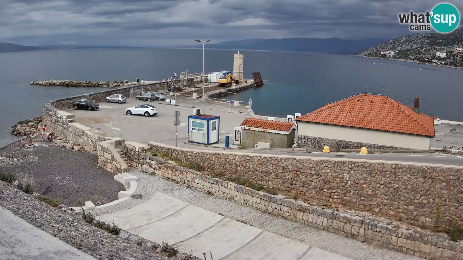 Senj Hafen Webcam – Wellenbrecher & Leuchtturm Liveblick