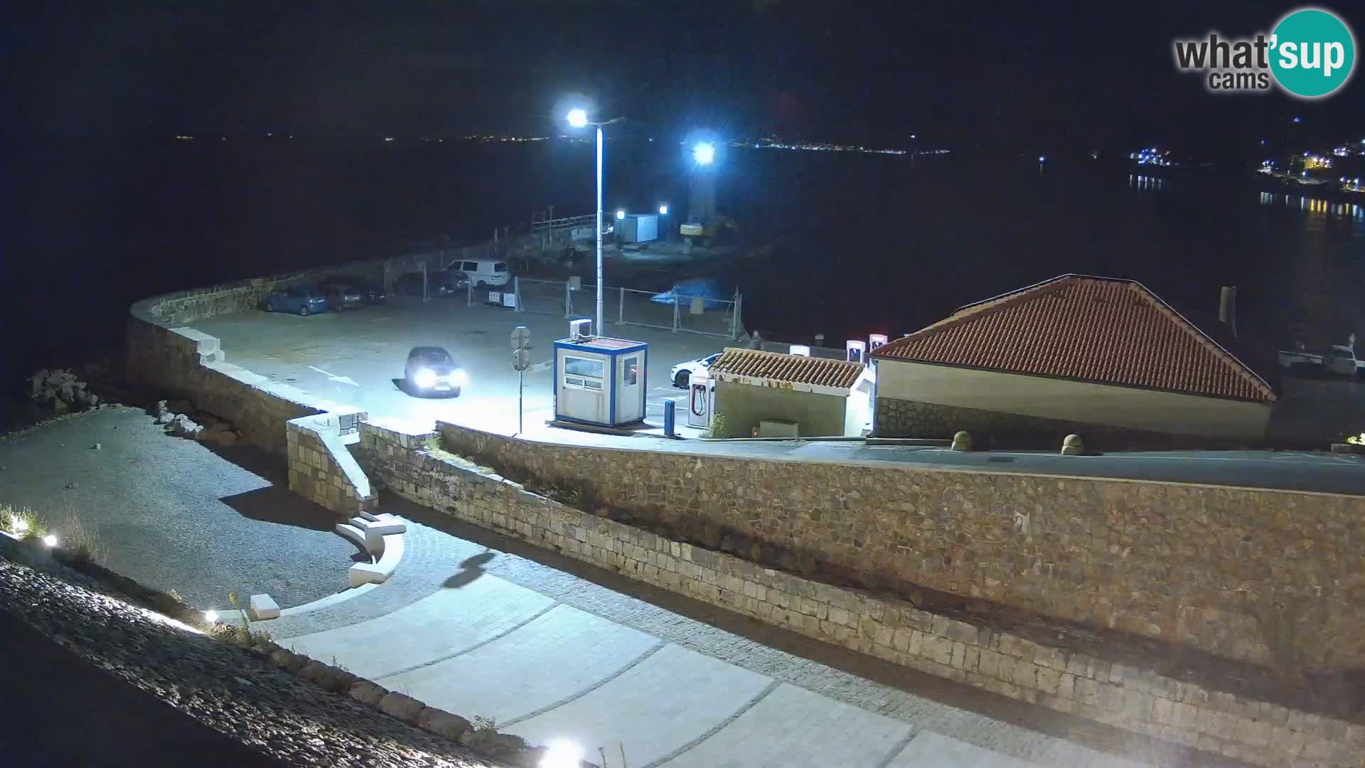 Senj Hafen Webcam – Wellenbrecher & Leuchtturm Liveblick