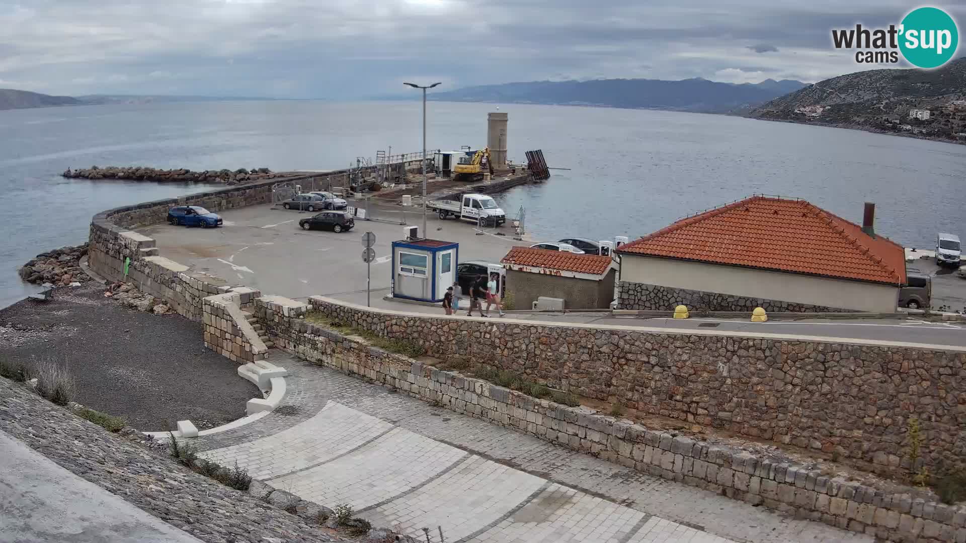 Senj Hafen Webcam – Wellenbrecher & Leuchtturm Liveblick