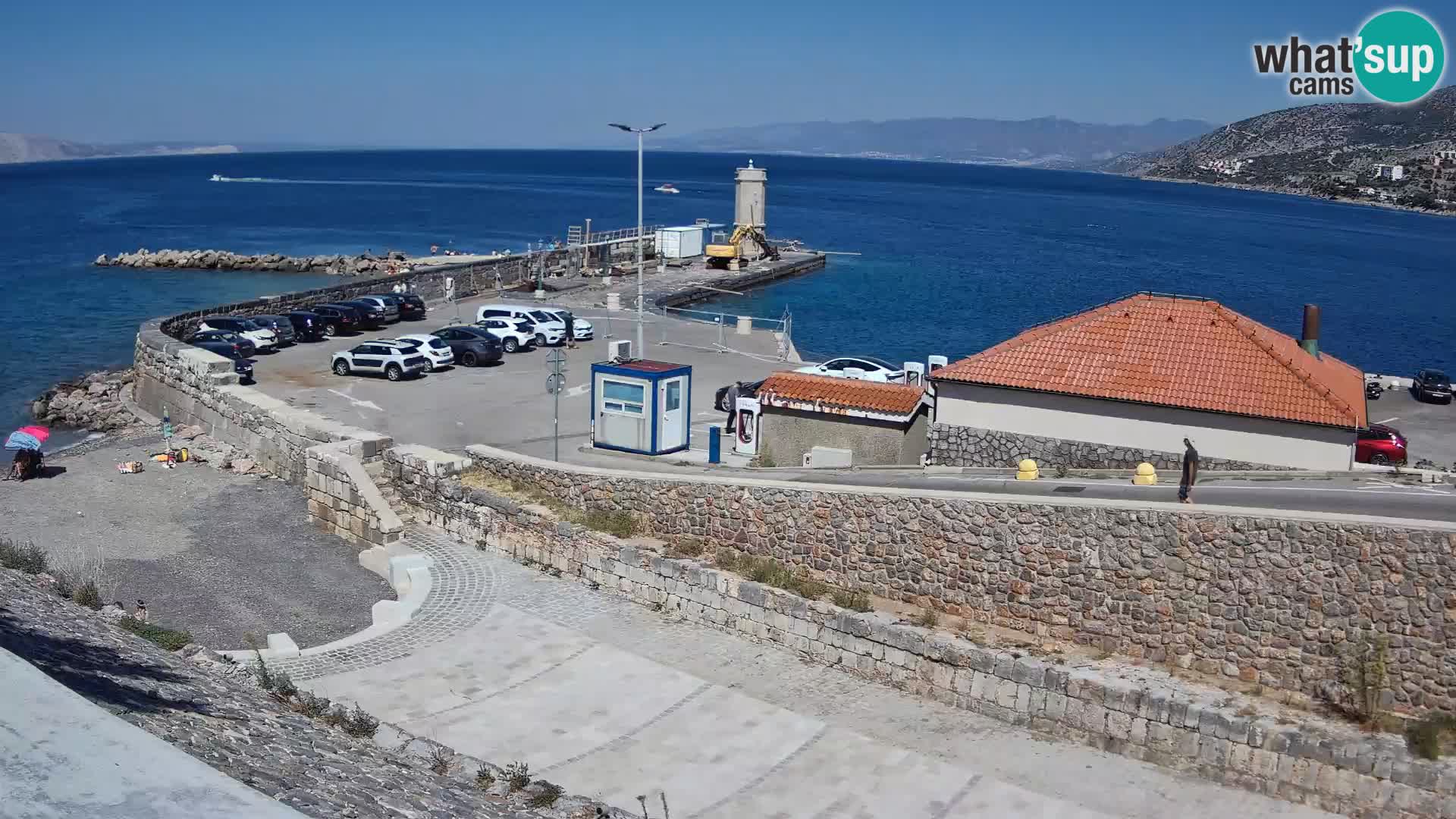 Web kamera Senj luka – Lukobran i svjetionik uživo