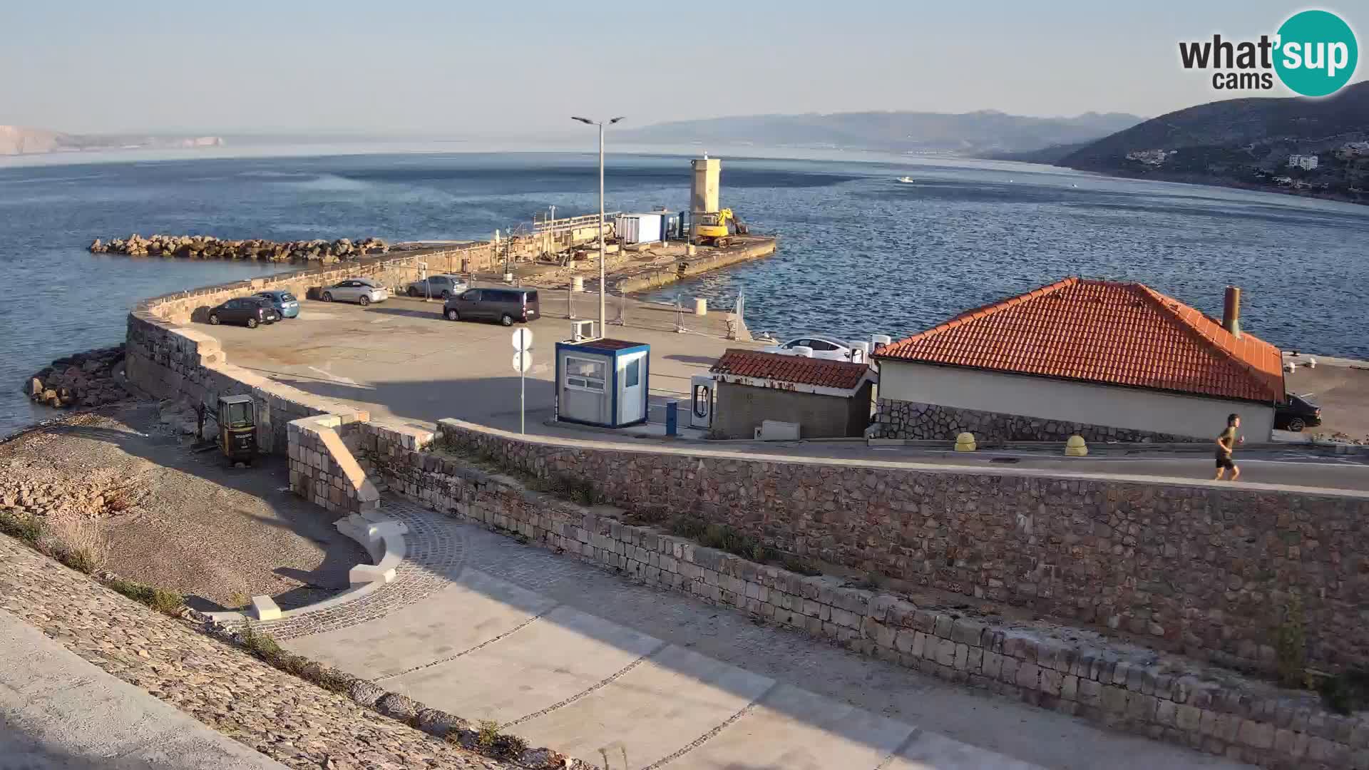 Webcam port de Senj – Vue sur la jetée et le phare