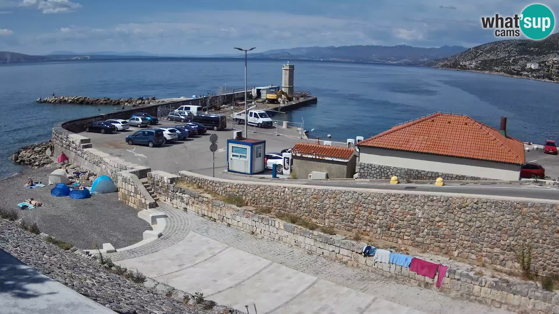 Webcam port de Senj – Vue sur la jetée et le phare