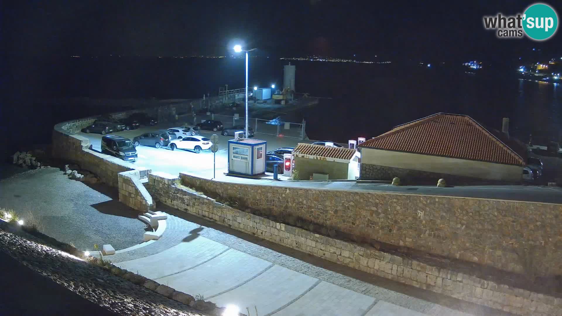 Senj Hafen Webcam – Wellenbrecher & Leuchtturm Liveblick