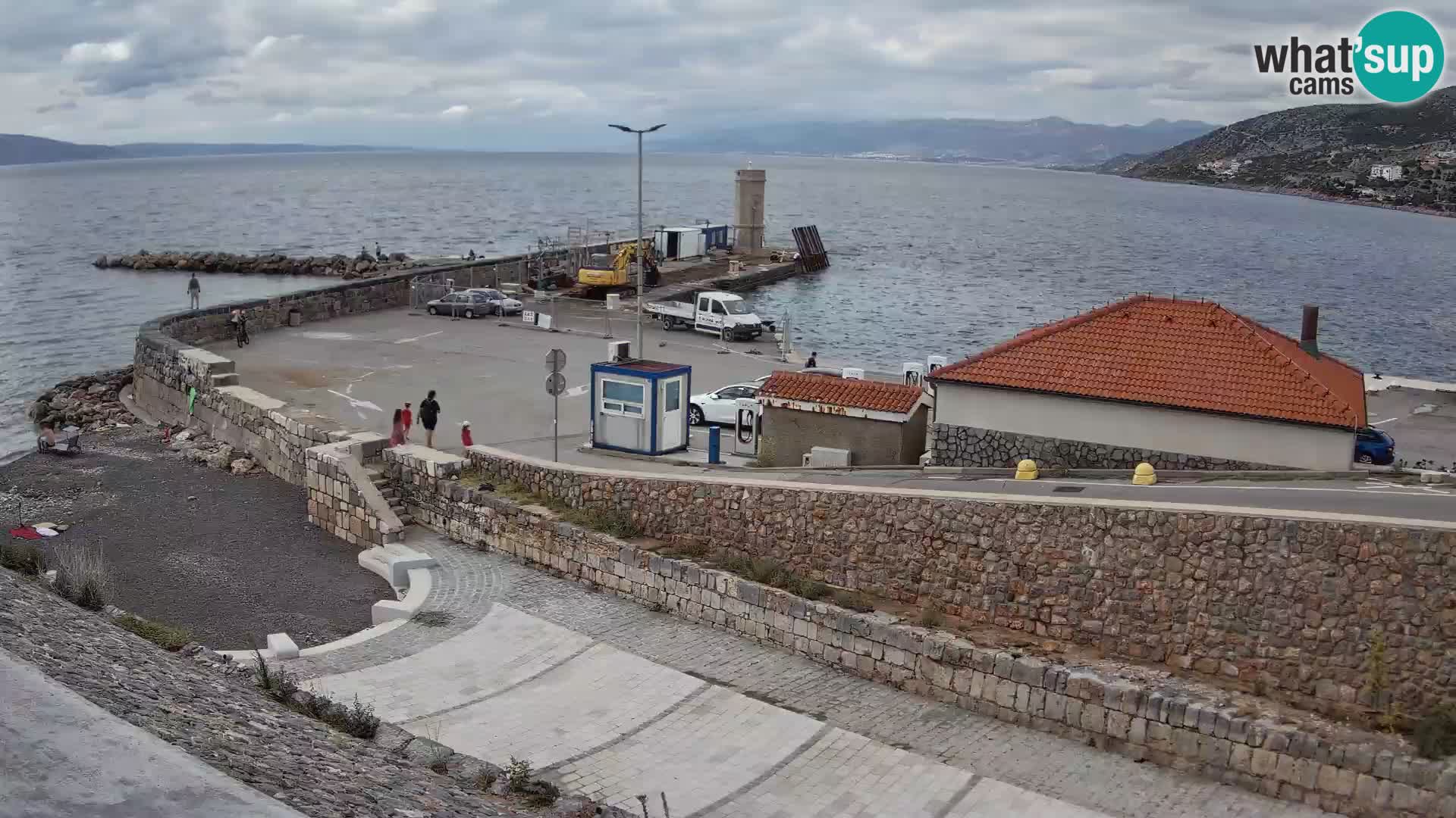 Webcam Porto di Segna – Frangiflutti e Faro in diretta