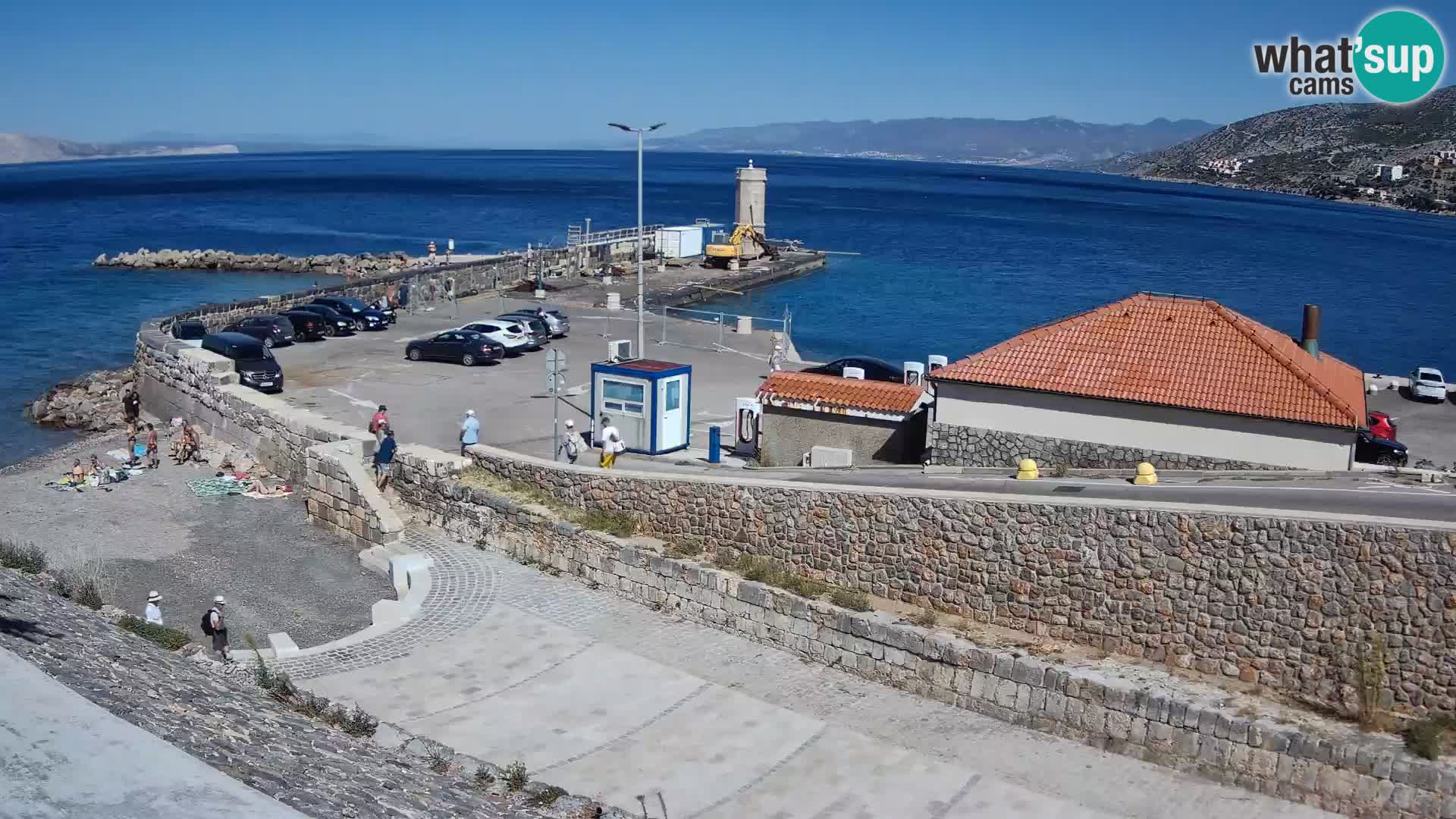 Web kamera Senj luka – Lukobran i svjetionik uživo