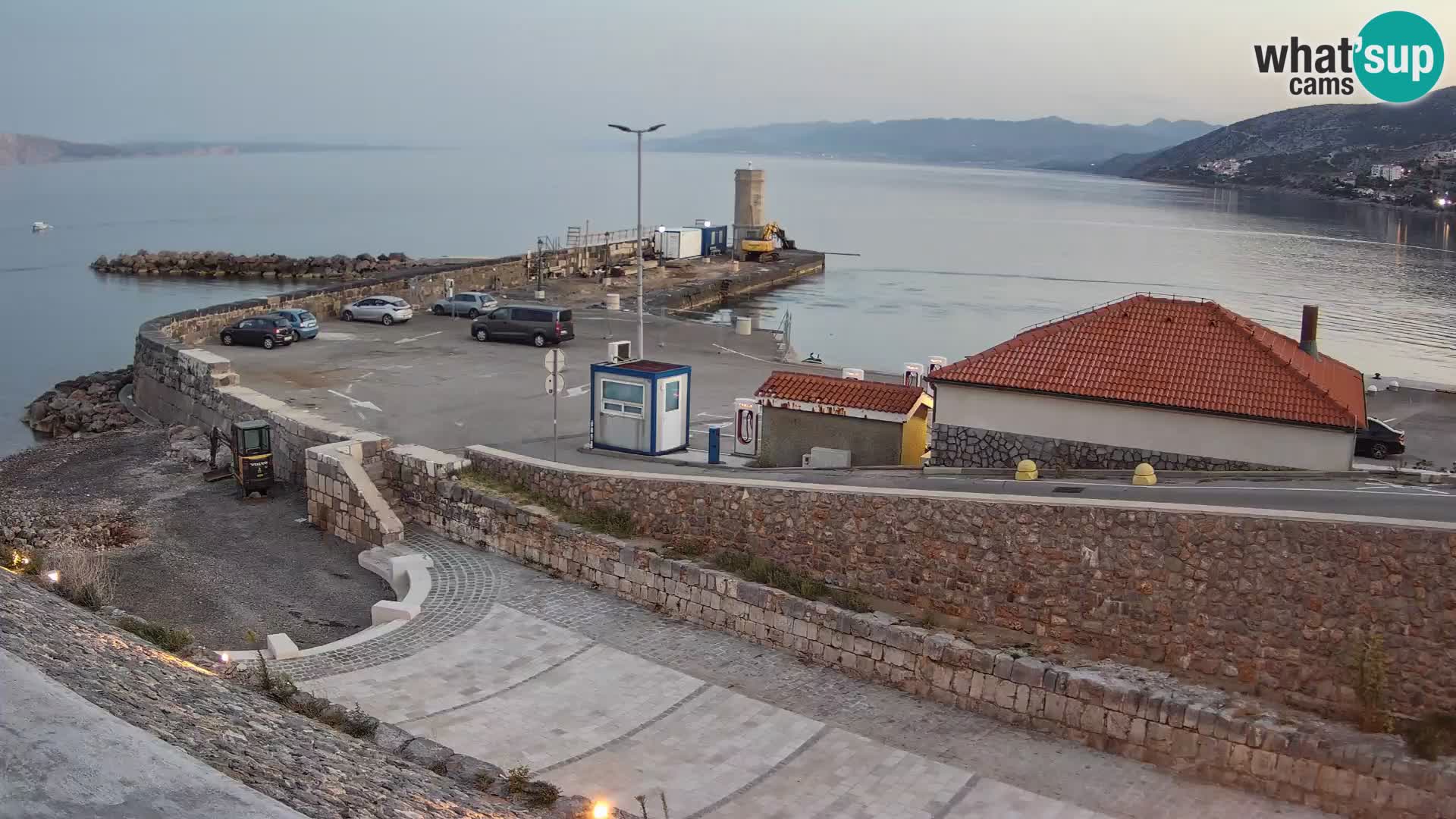 Webcam Porto di Segna – Frangiflutti e Faro in diretta