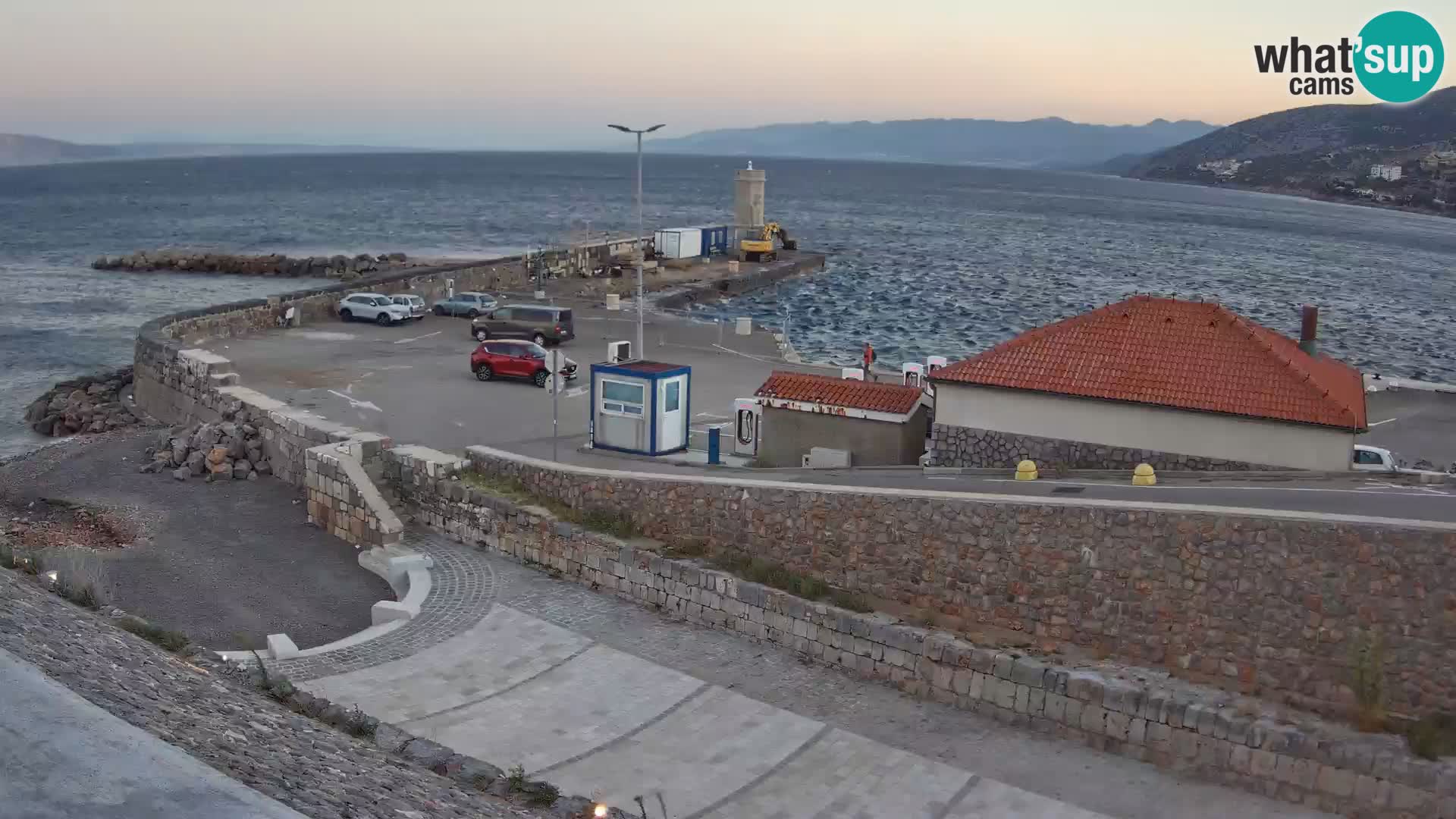 Senj Harbour Webcam – Breakwater & Lighthouse Live View