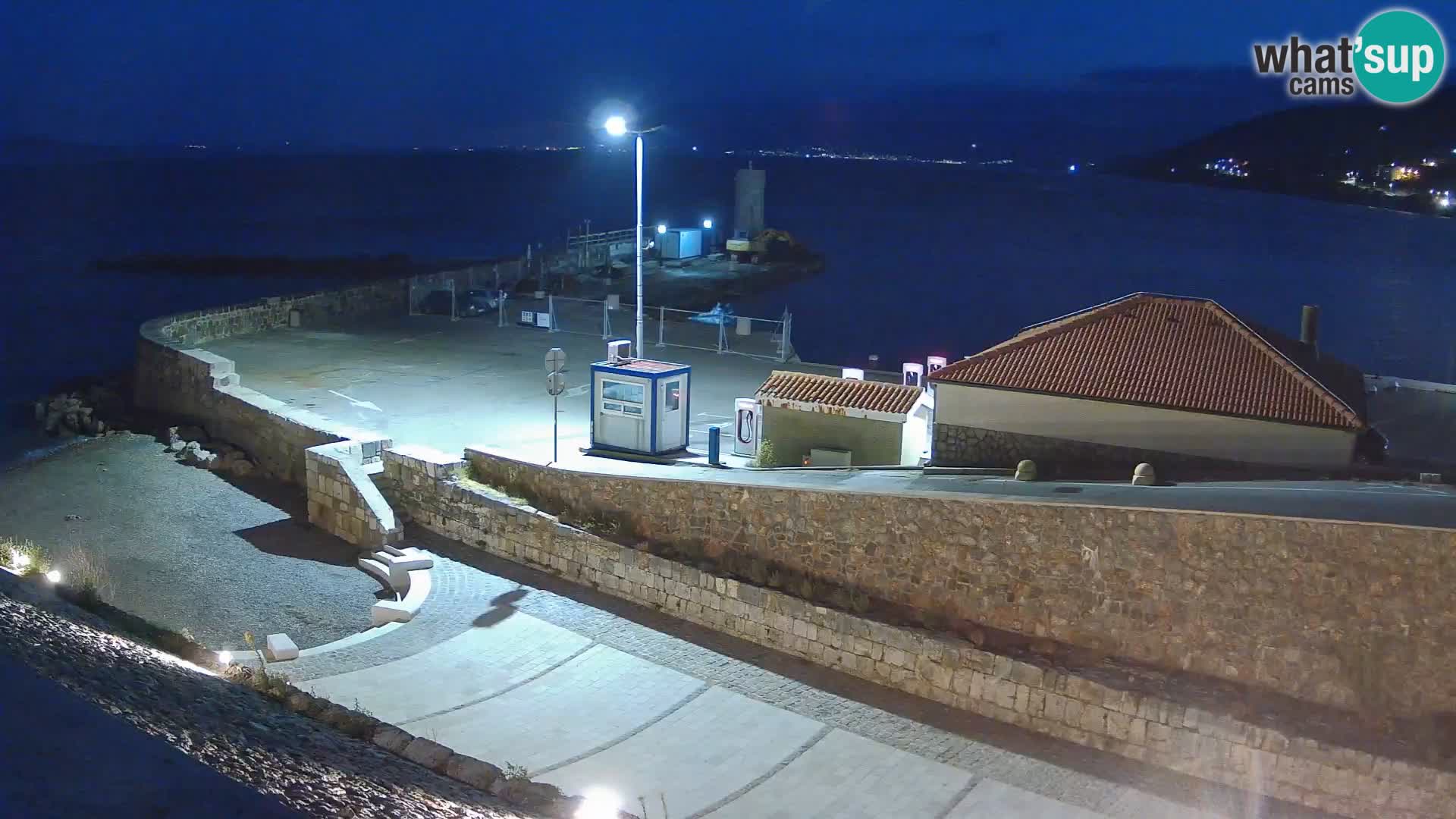 Senj Hafen Webcam – Wellenbrecher & Leuchtturm Liveblick