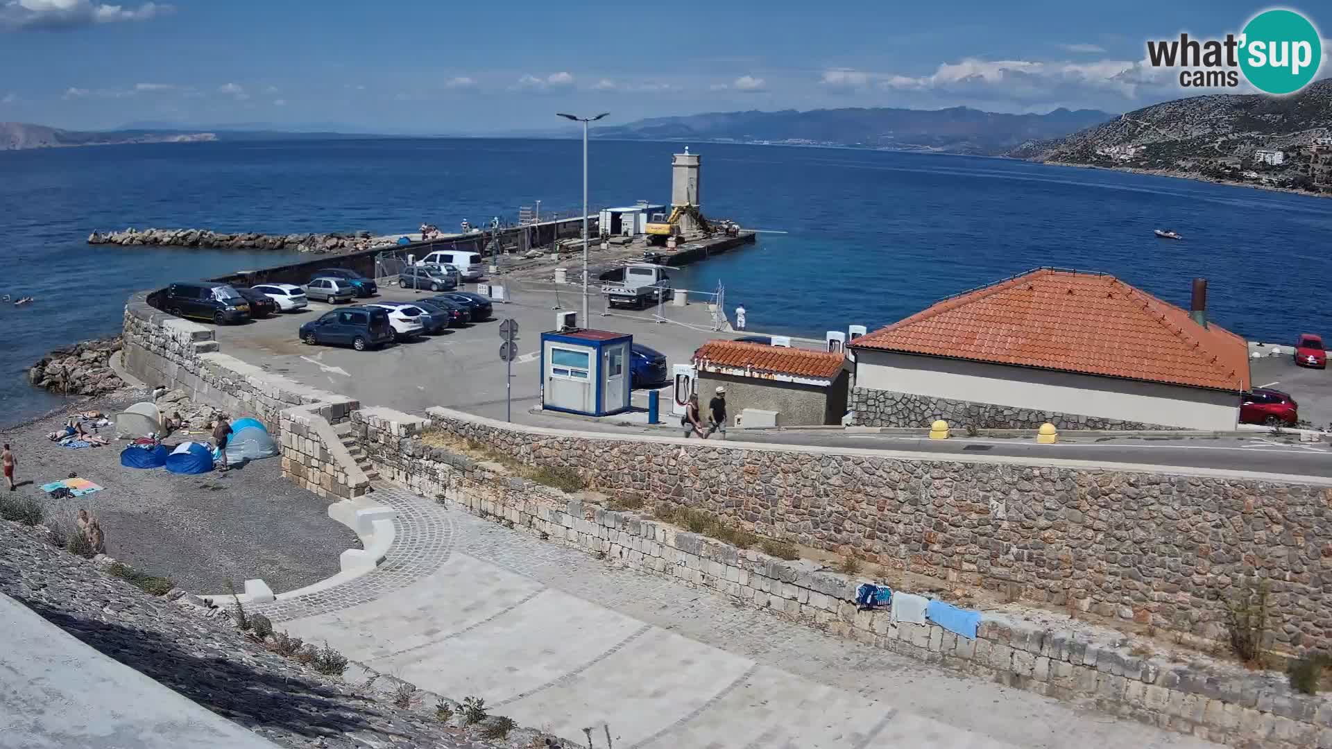Senj Hafen Webcam – Wellenbrecher & Leuchtturm Liveblick