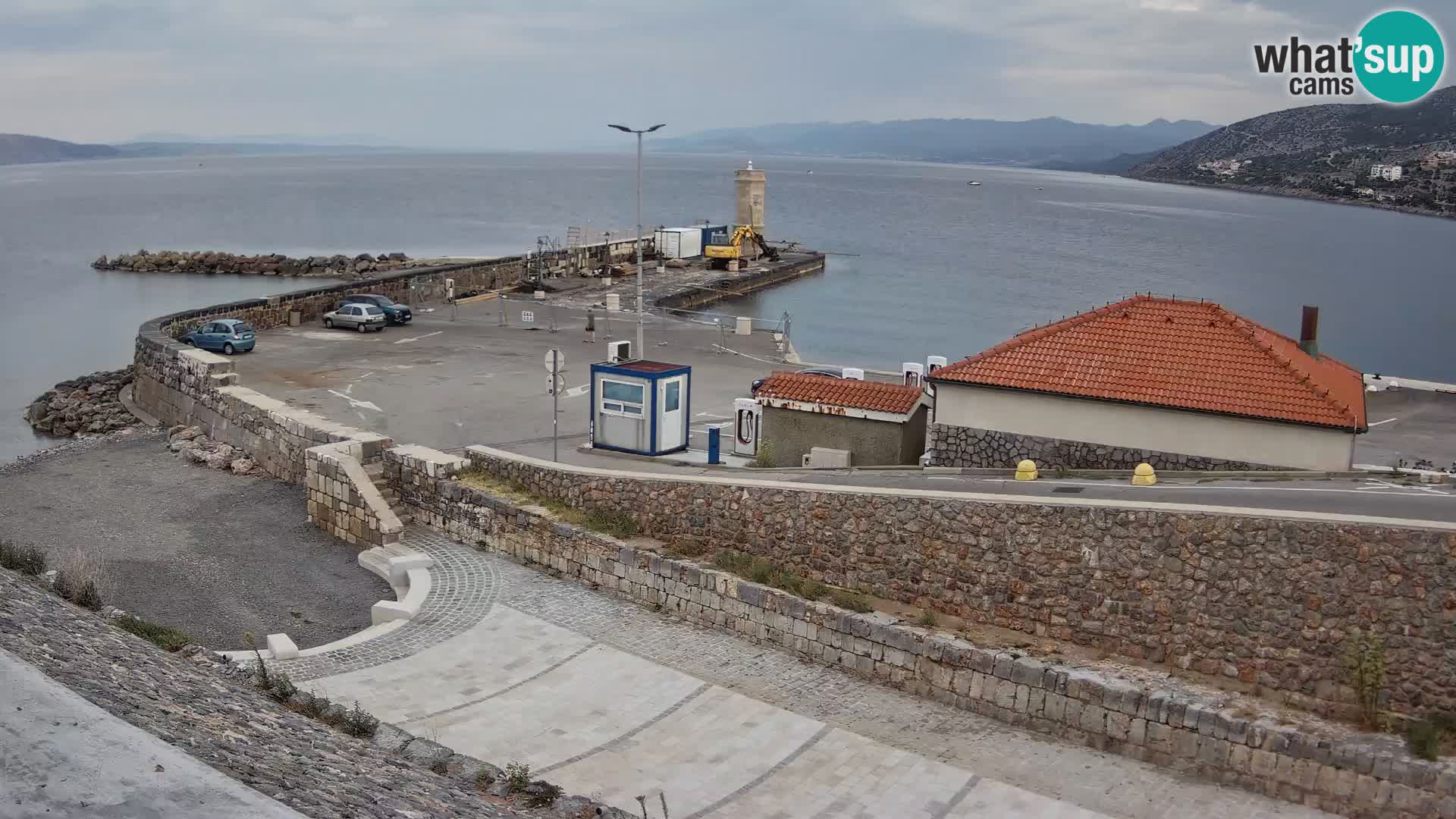 Senj Hafen Webcam – Wellenbrecher & Leuchtturm Liveblick