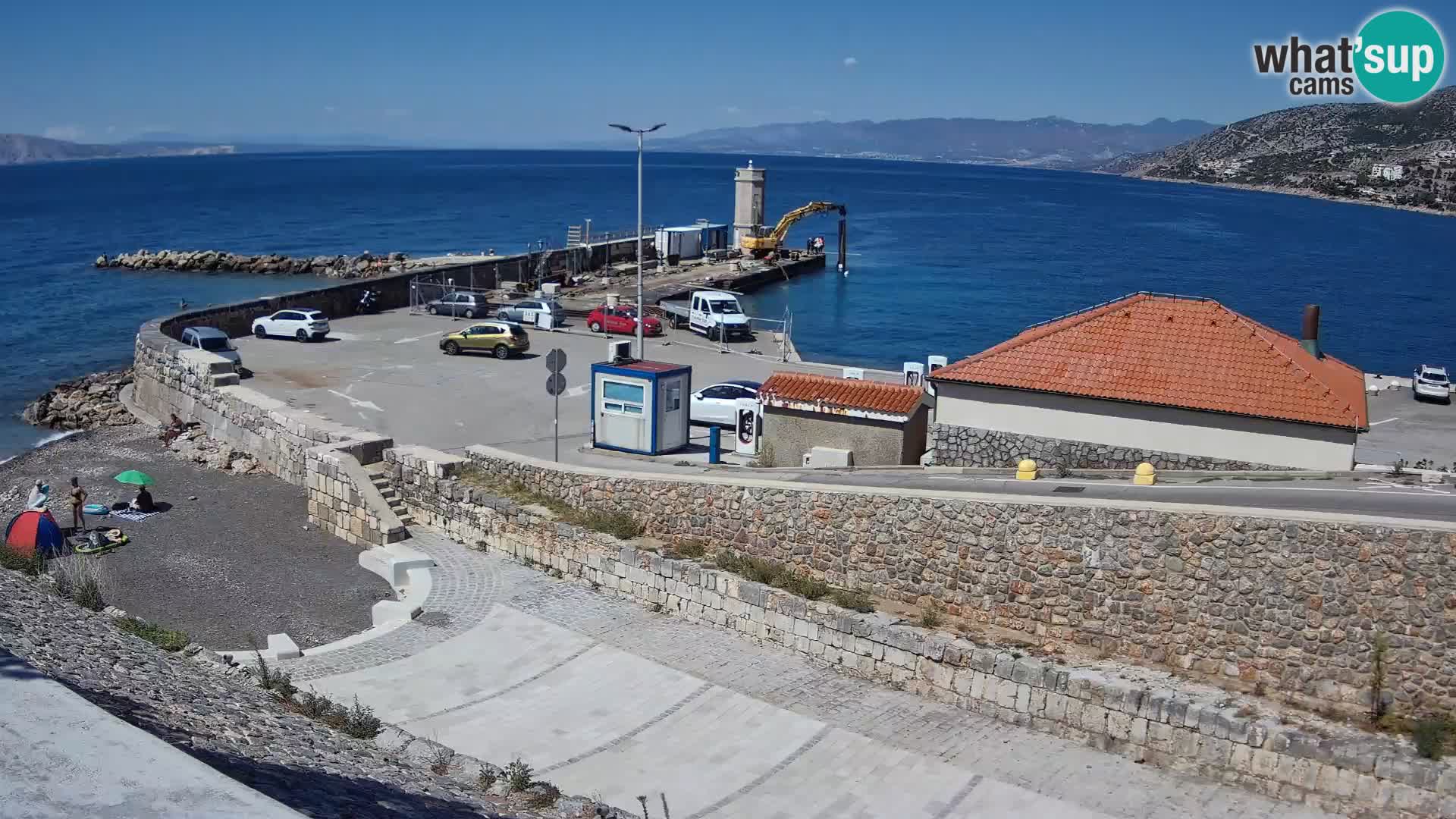 Webcam port de Senj – Vue sur la jetée et le phare