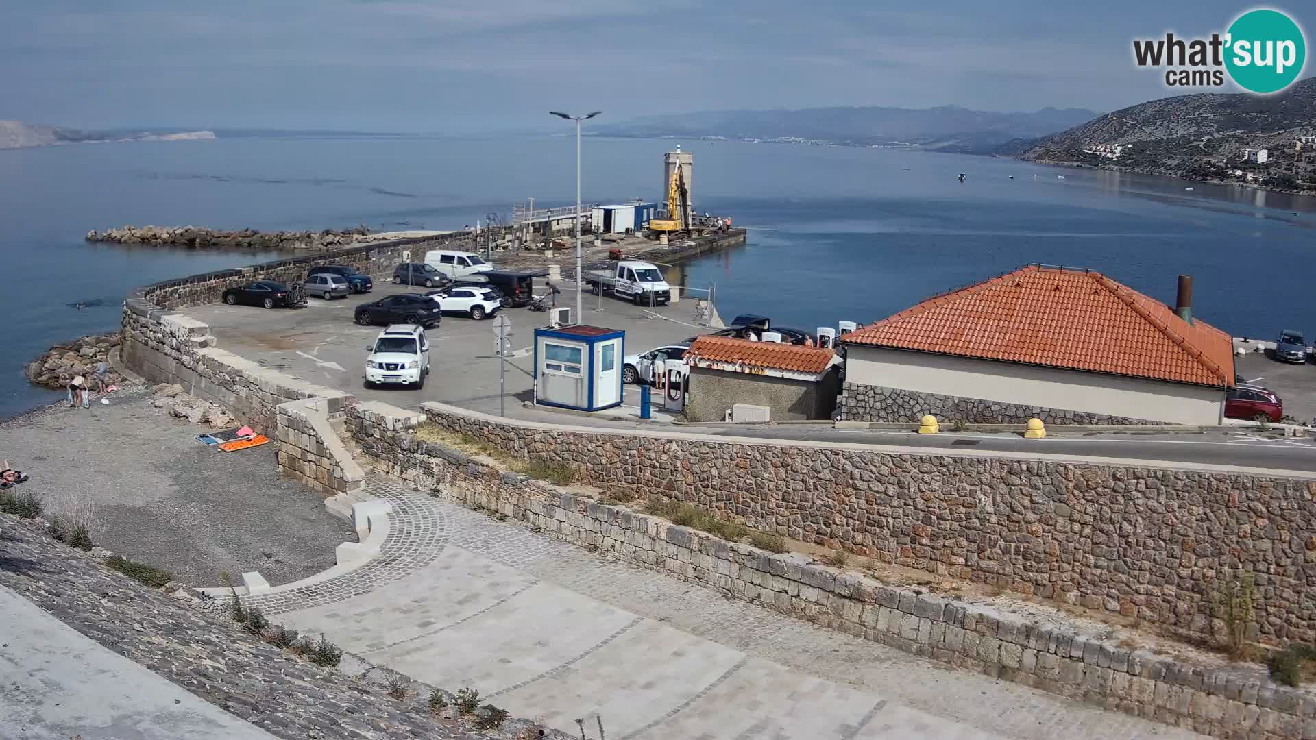Webcam port de Senj – Vue sur la jetée et le phare