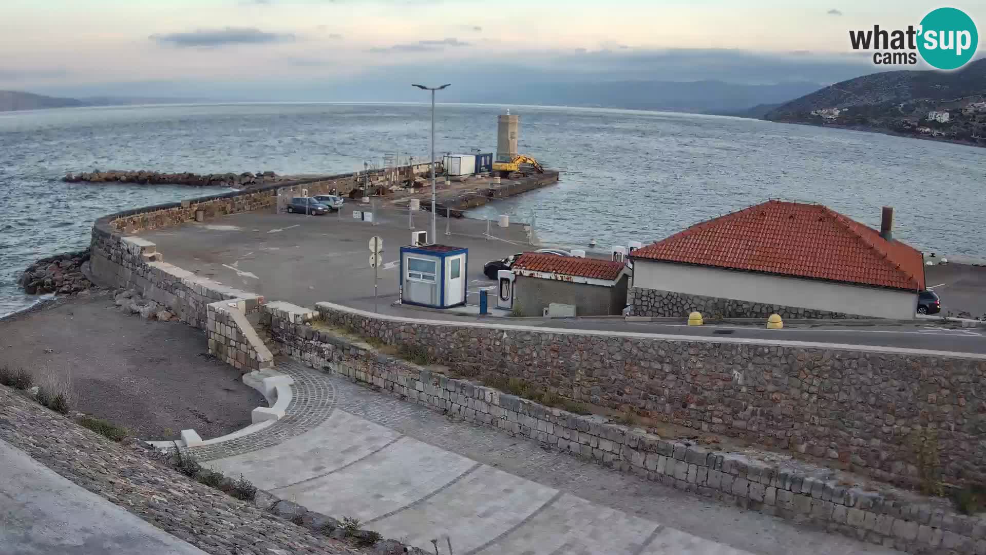 Senj Harbour Webcam – Breakwater & Lighthouse Live View