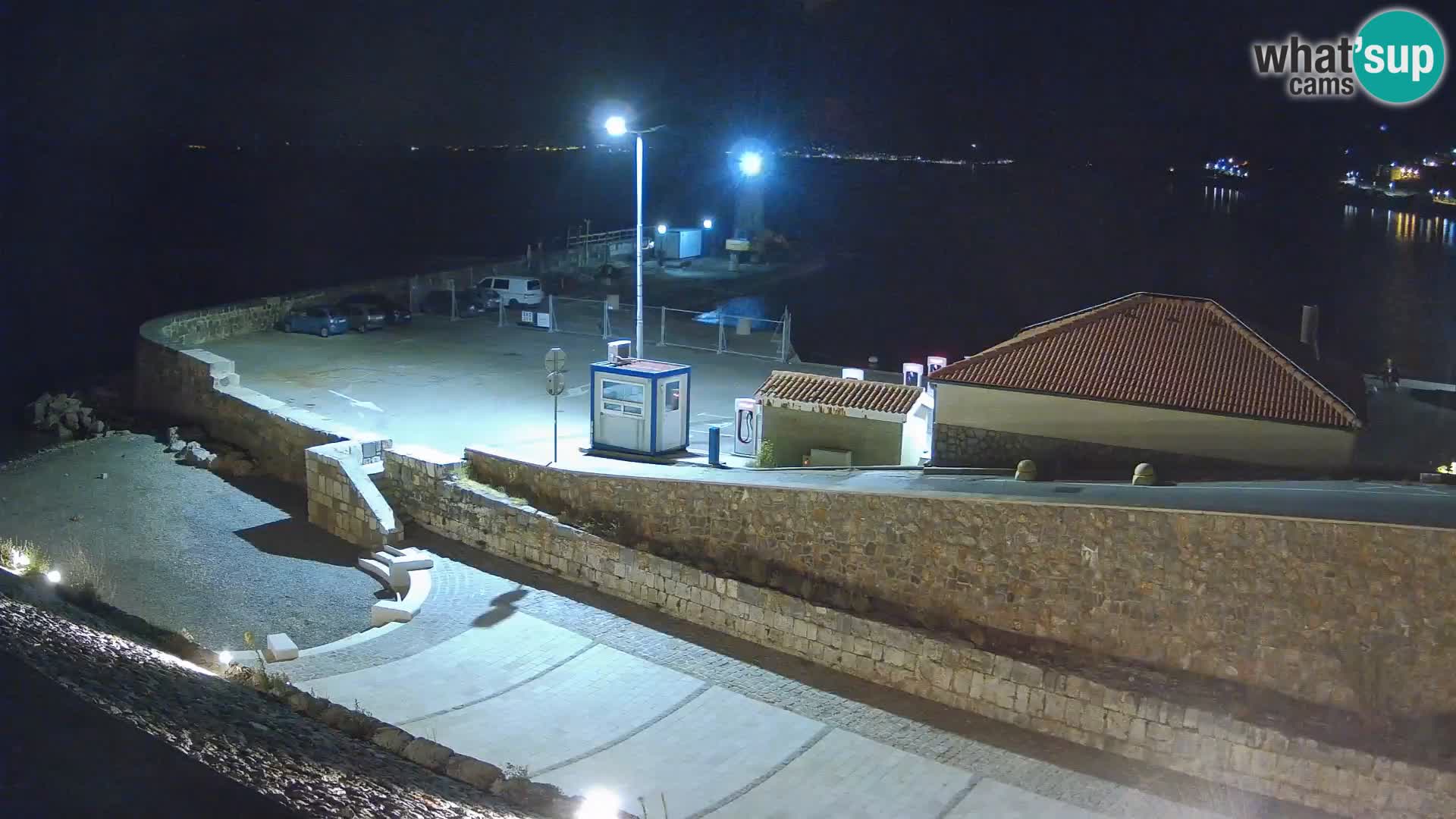 Webcam port de Senj – Vue sur la jetée et le phare