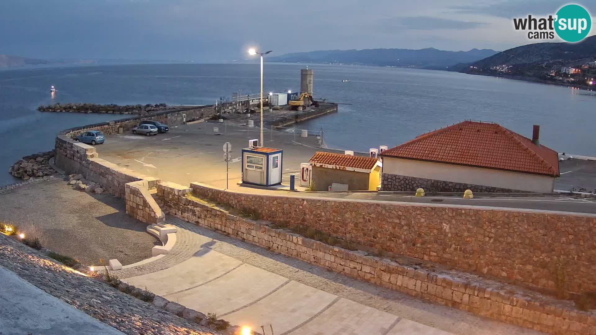 Webcam Porto di Segna – Frangiflutti e Faro in diretta