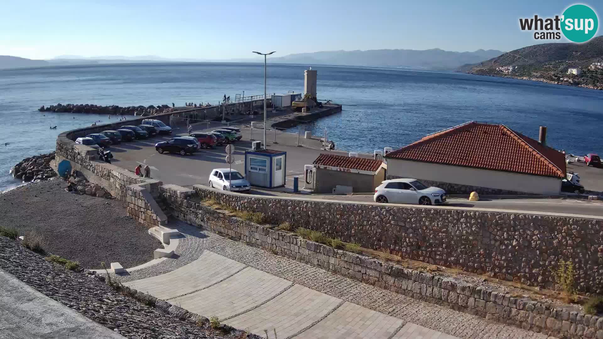 Webcam Porto di Segna – Frangiflutti e Faro in diretta
